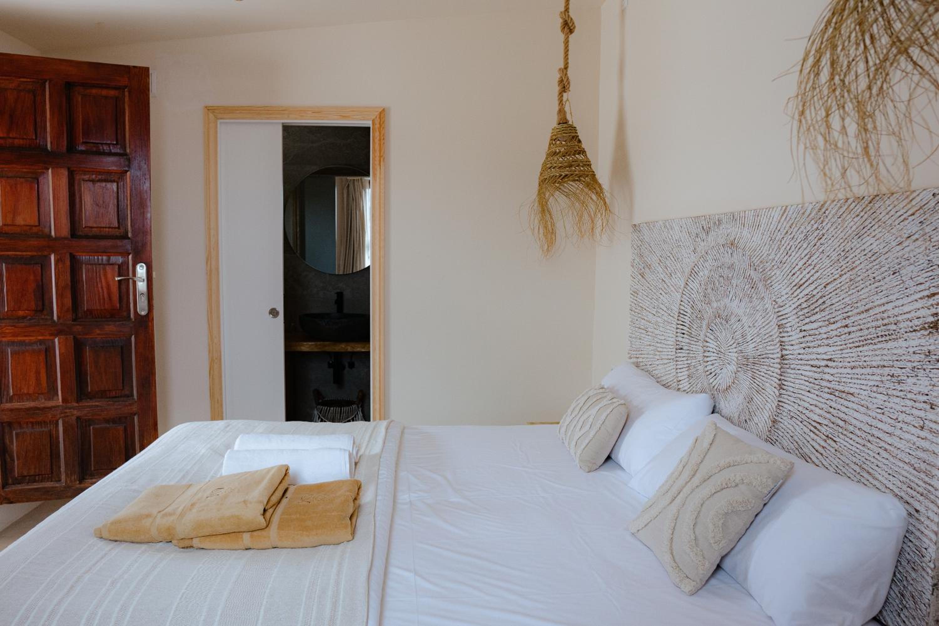 Budget Double Room - Photo 1