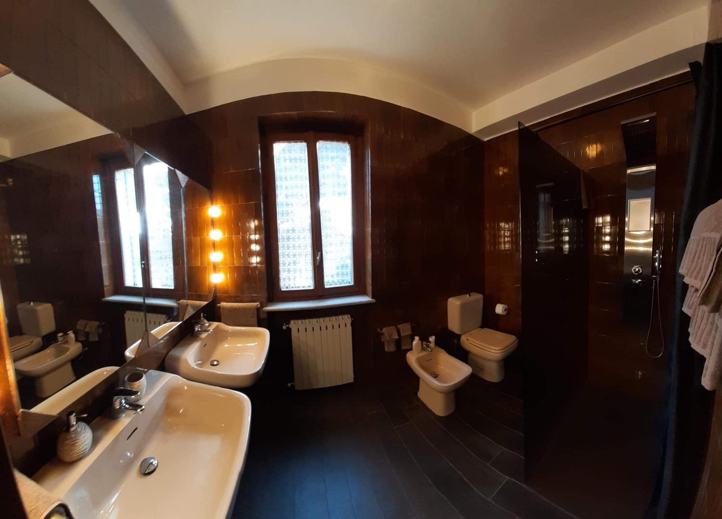 Double Room With Private Bathroom photo 2