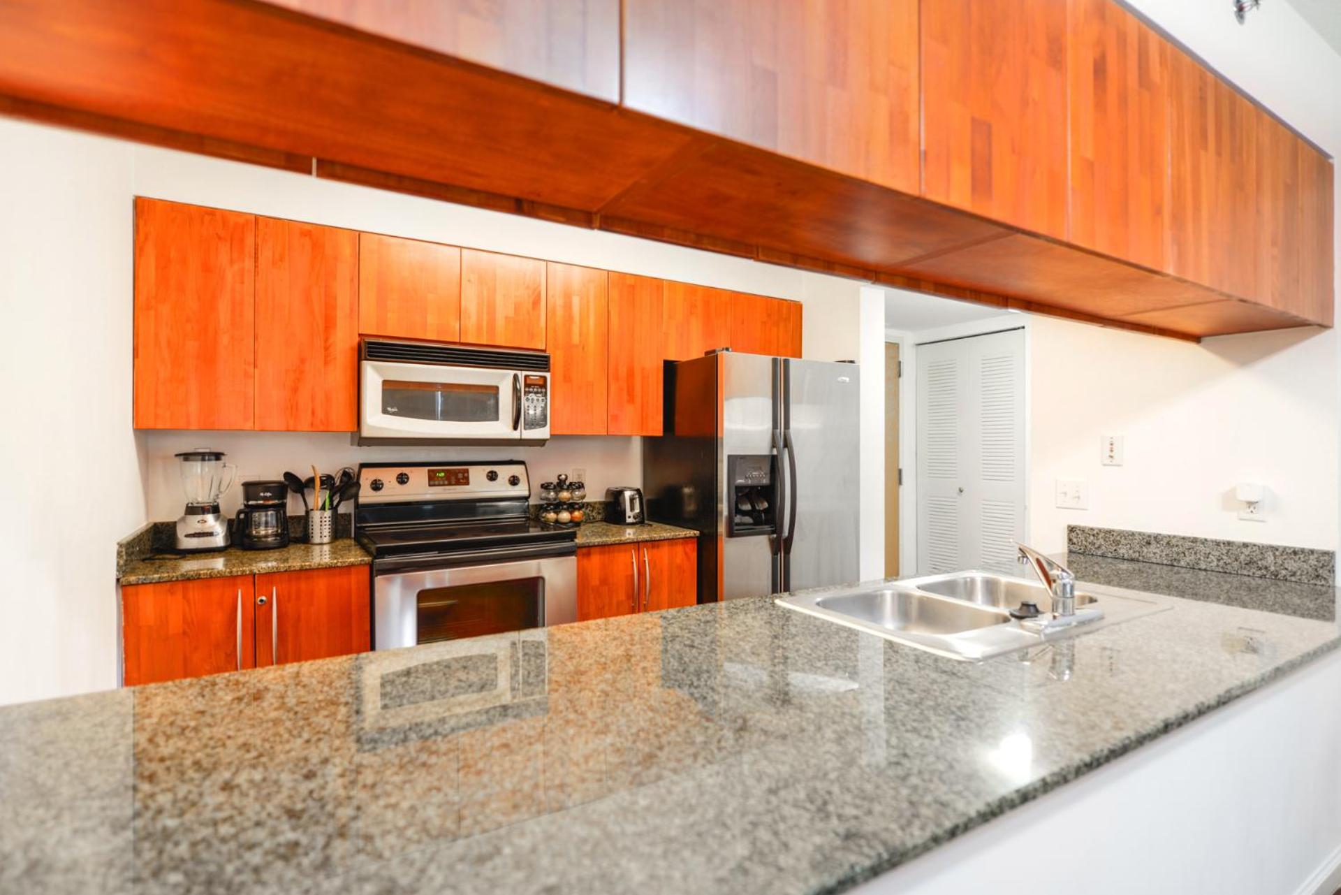 One-Bedroom Apartment with Balcony photo 2