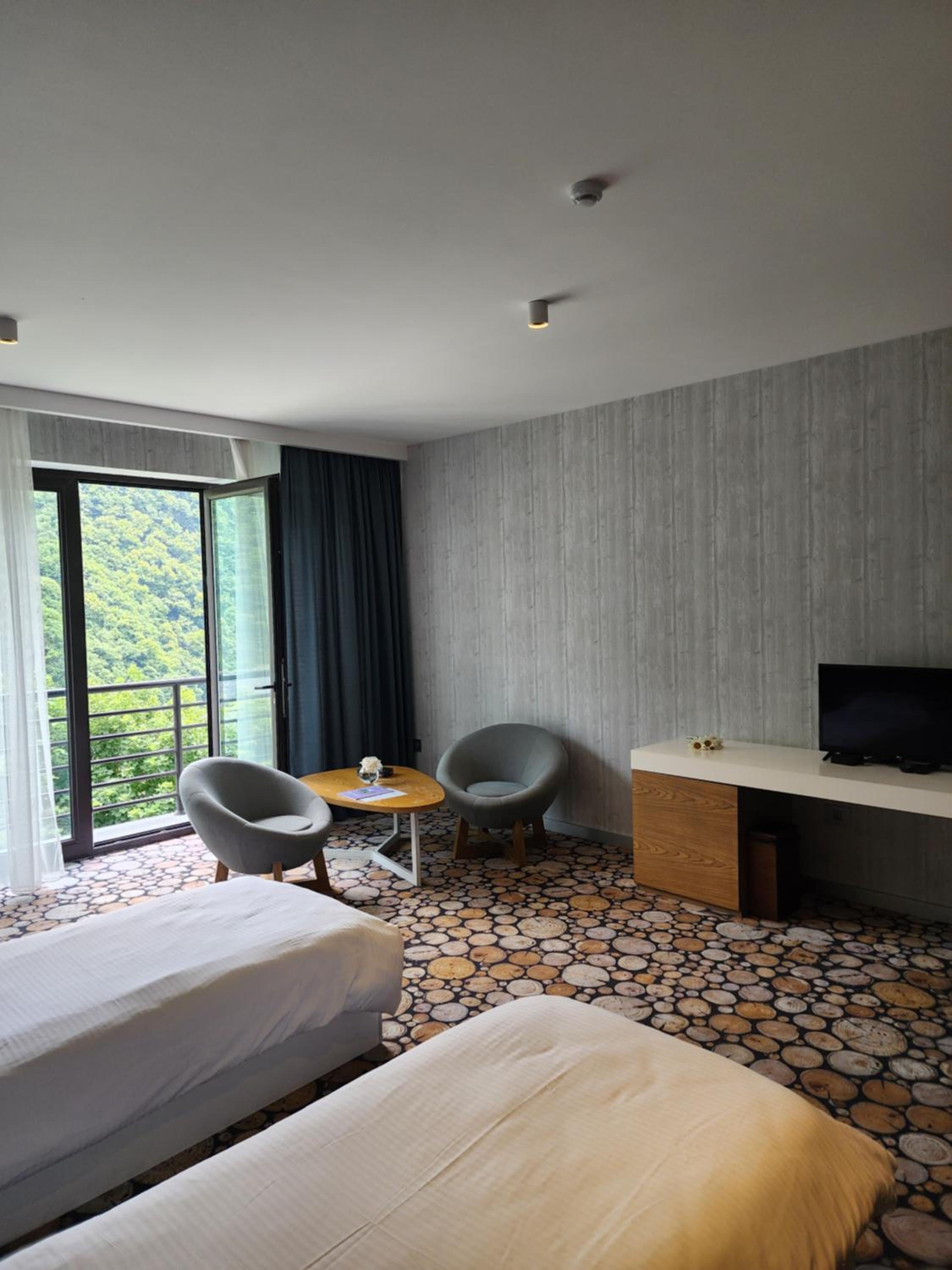 Standard Twin Room with Garden View