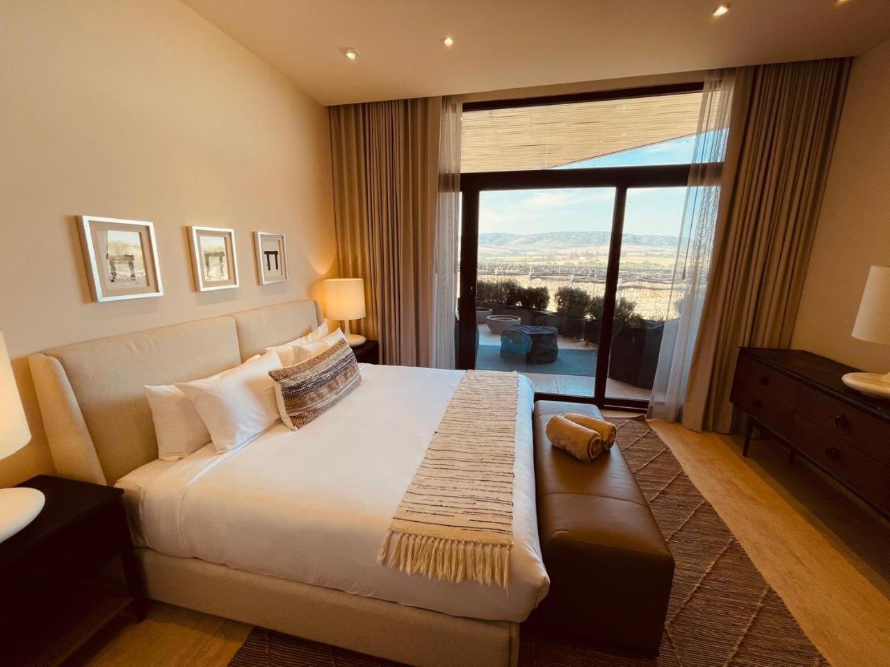 Deluxe Twin Room - Photo 4