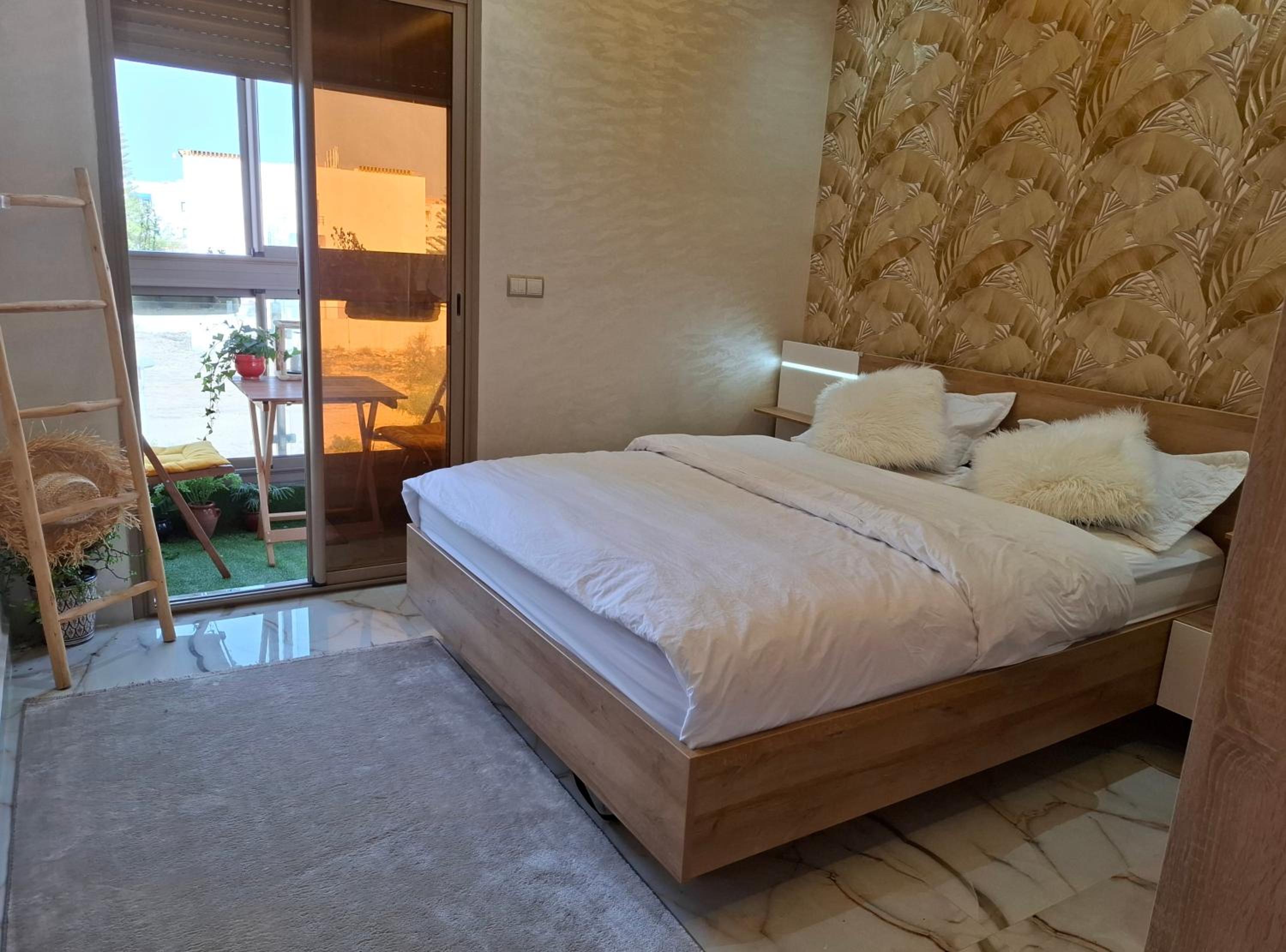Two-Bedroom Apartment With Terrace And Sea View photo 2