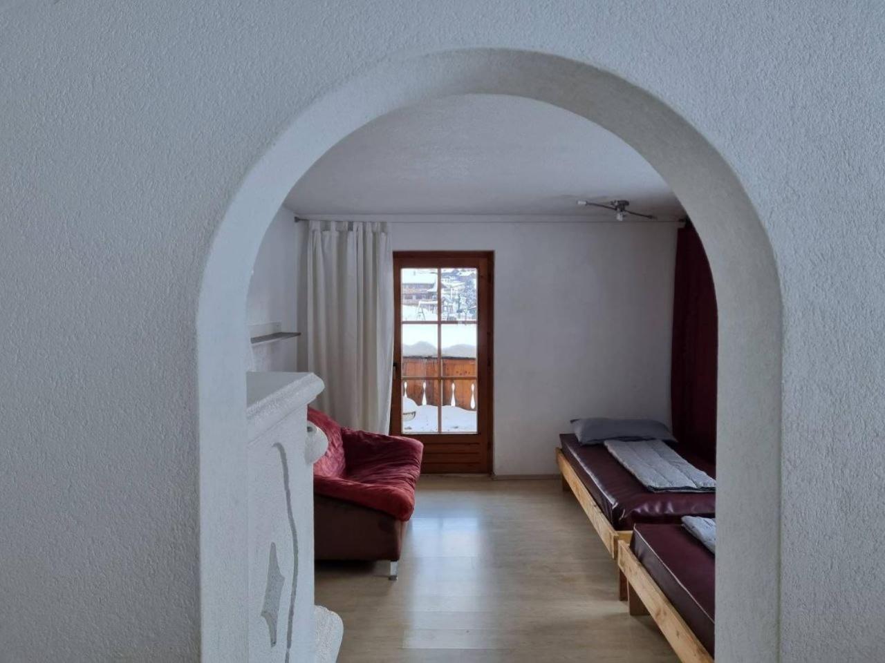 Apartment with Mountain View photo 1