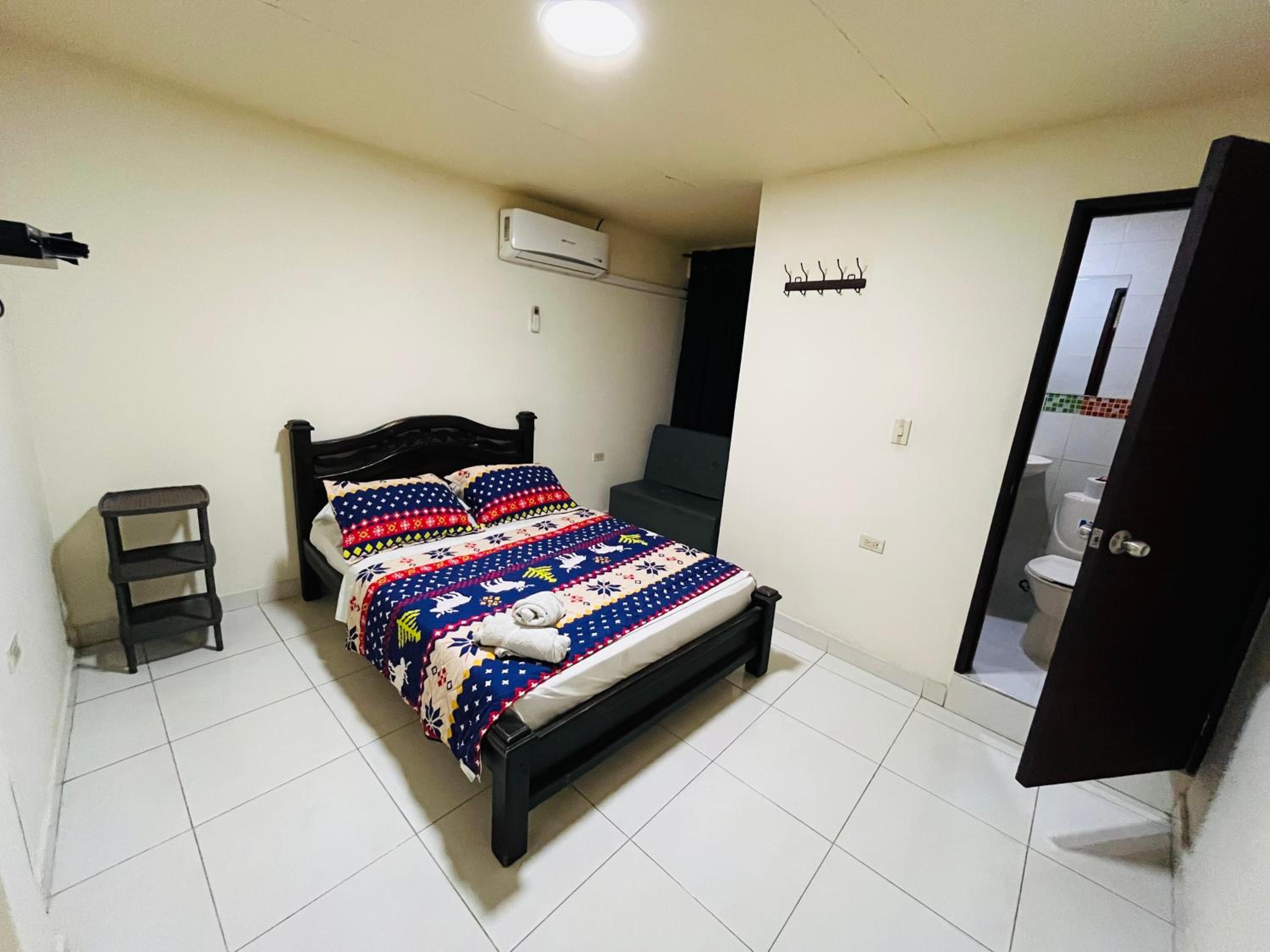 Standard Double Room with Aircon  photo 2