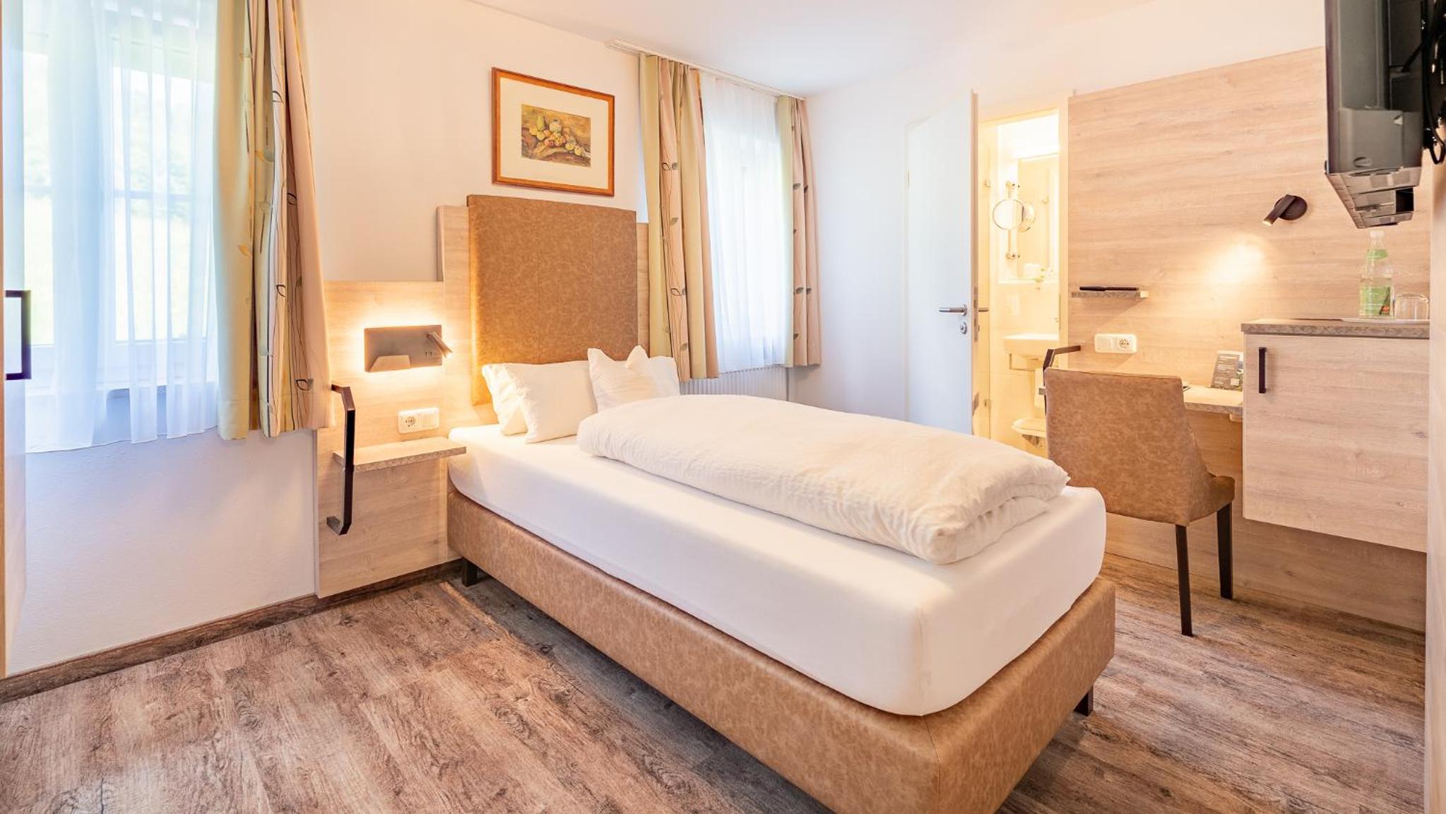 Comfort Single Room