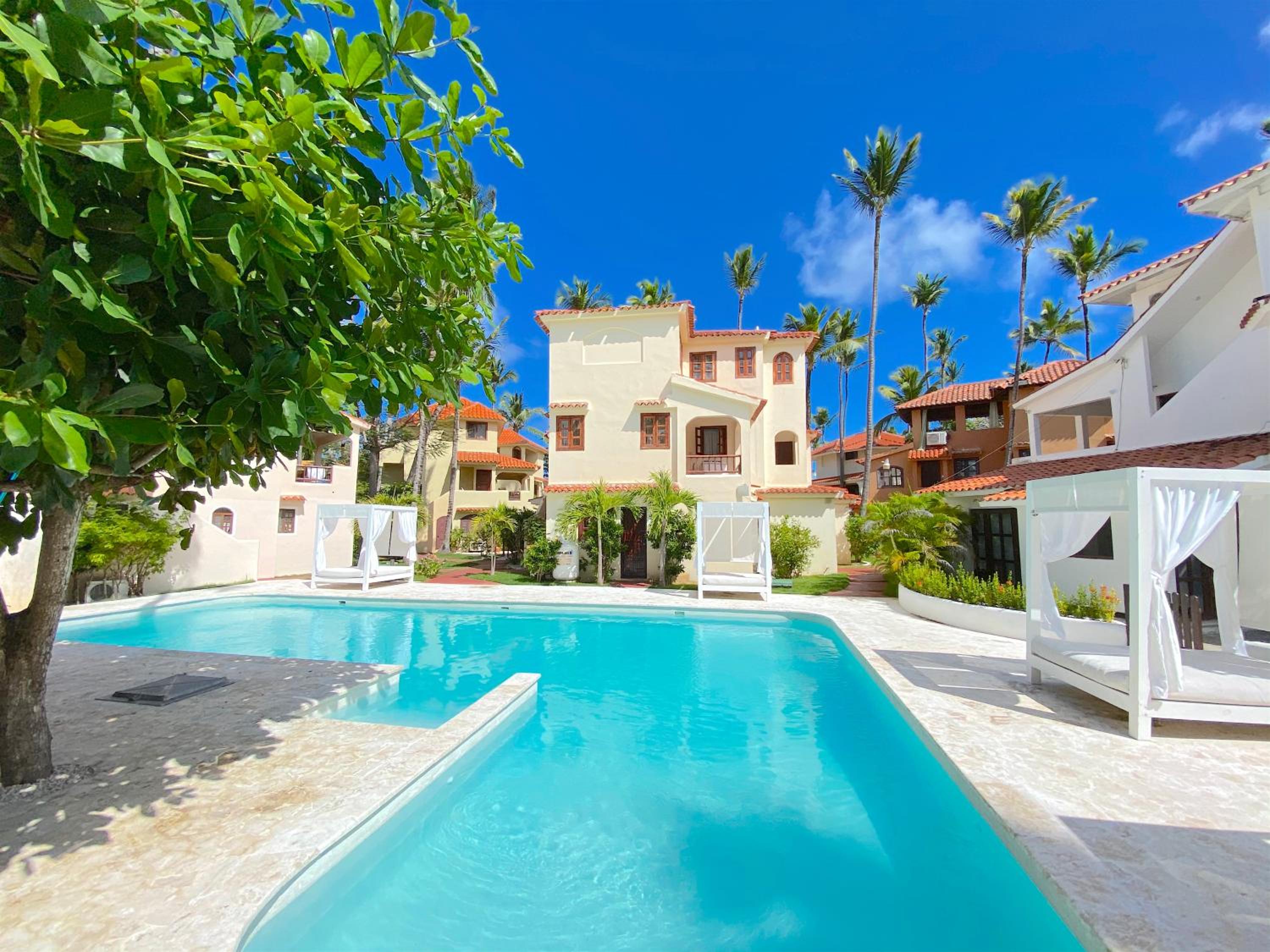 Villa With Garden View