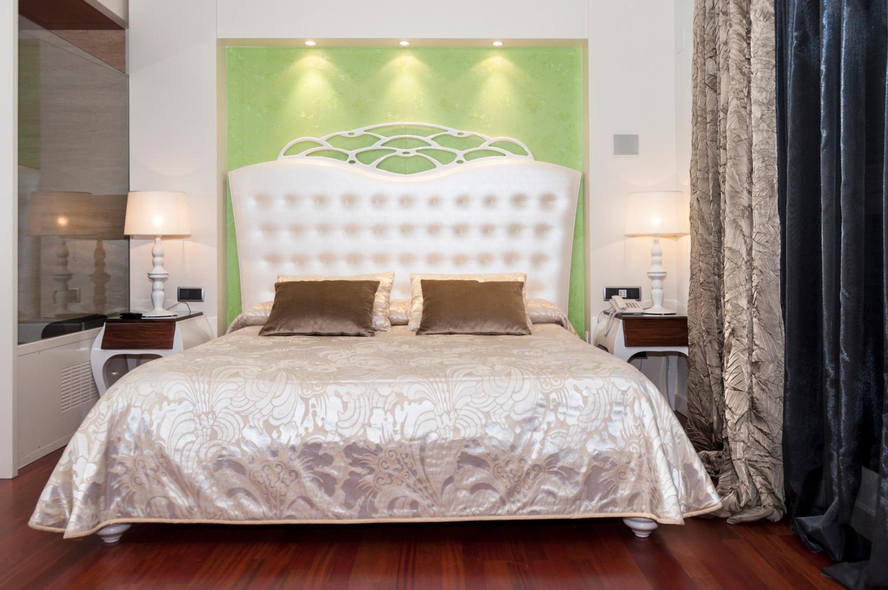 Superior Double Room - Photo 1