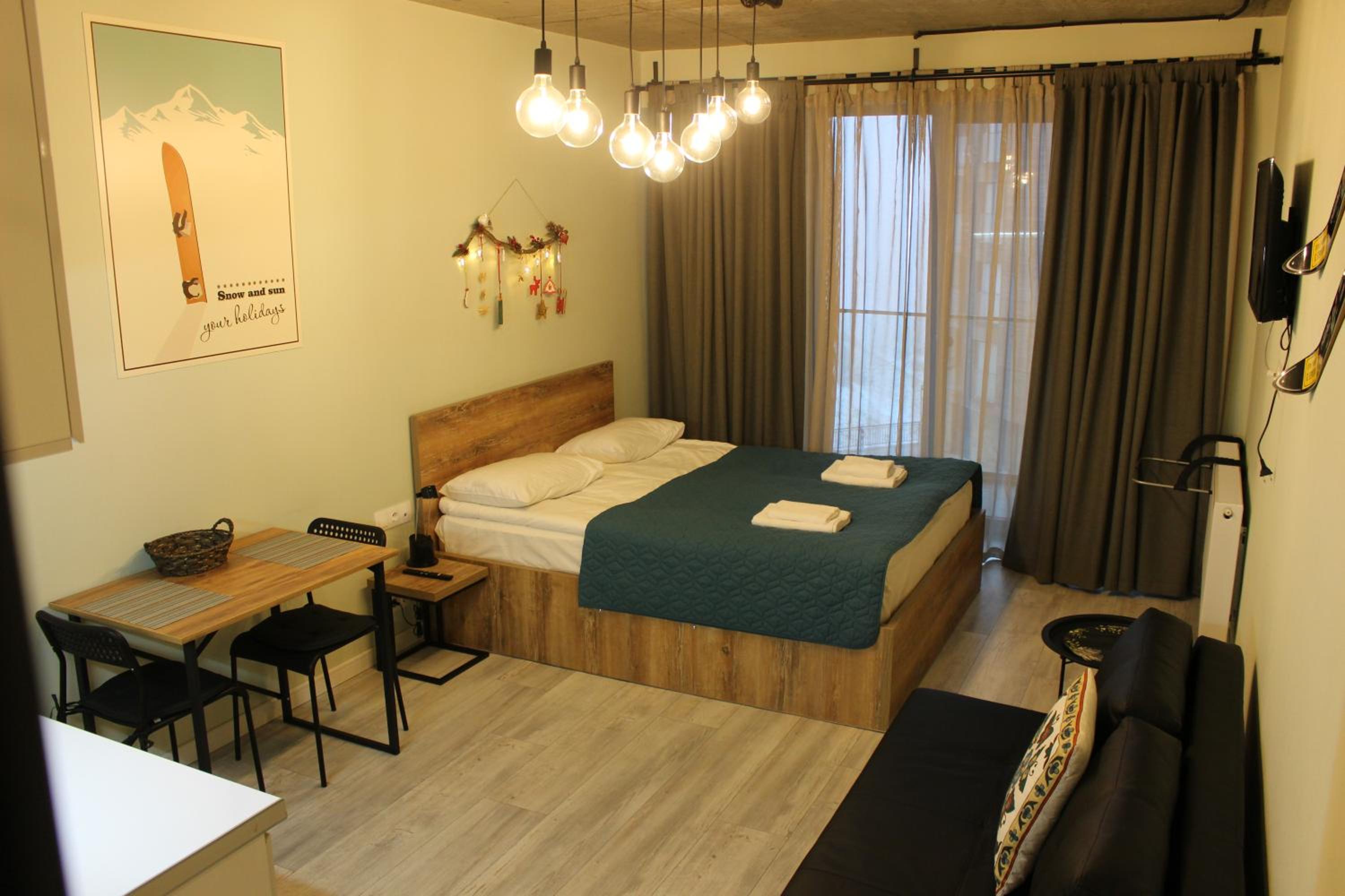 Studio Apartment photo 1