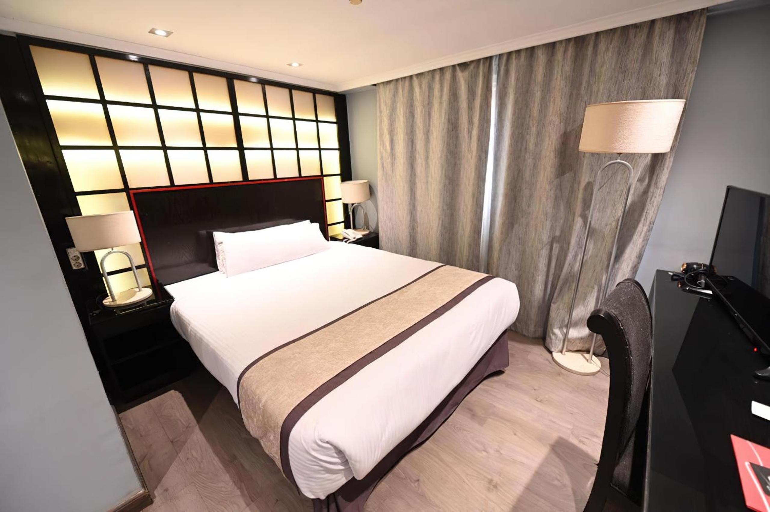 Single Room photo 1