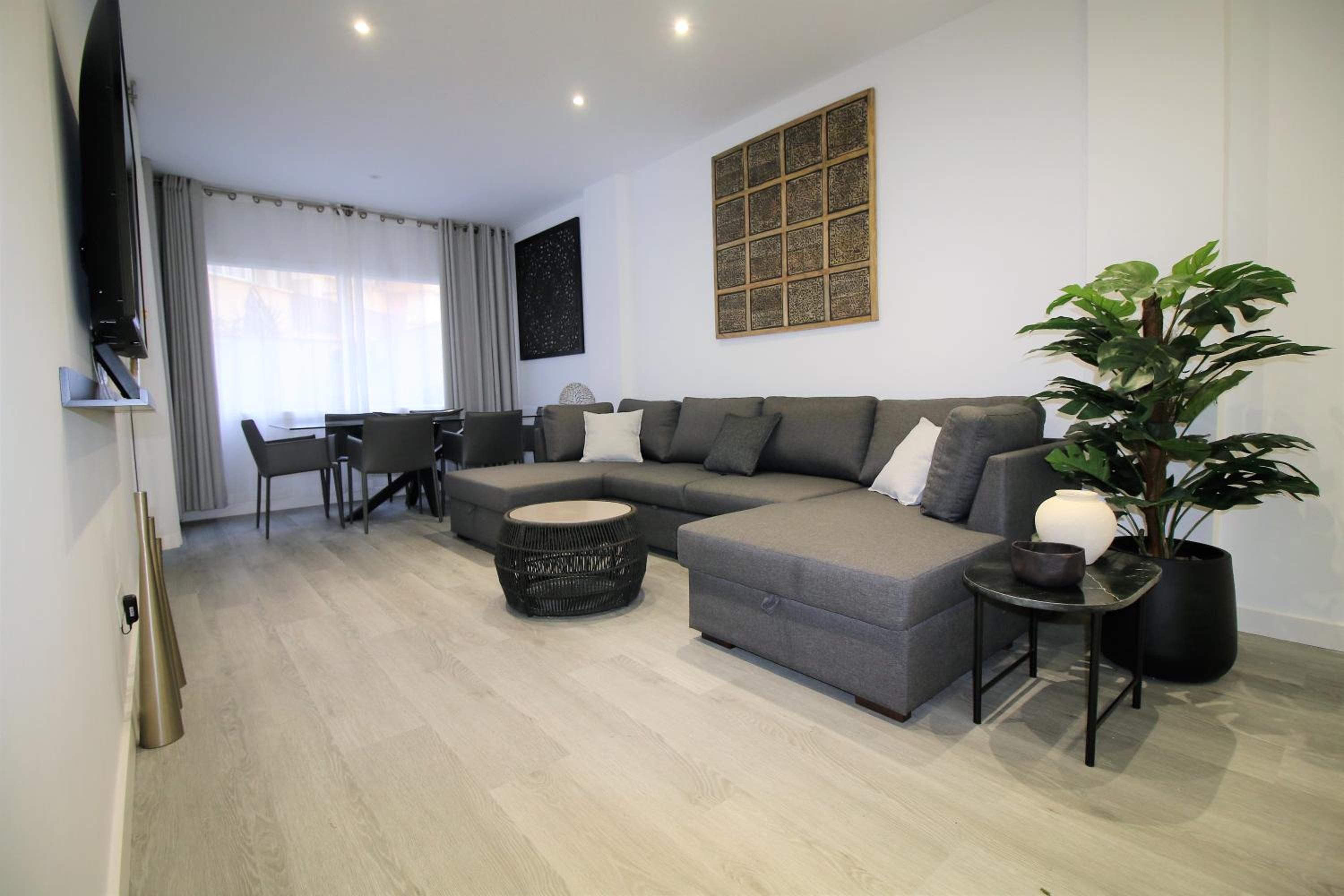 Apartment with Terrace photo 3
