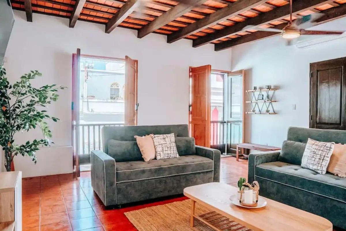 206 Calle Cristo Apt #3 (Penthouse)