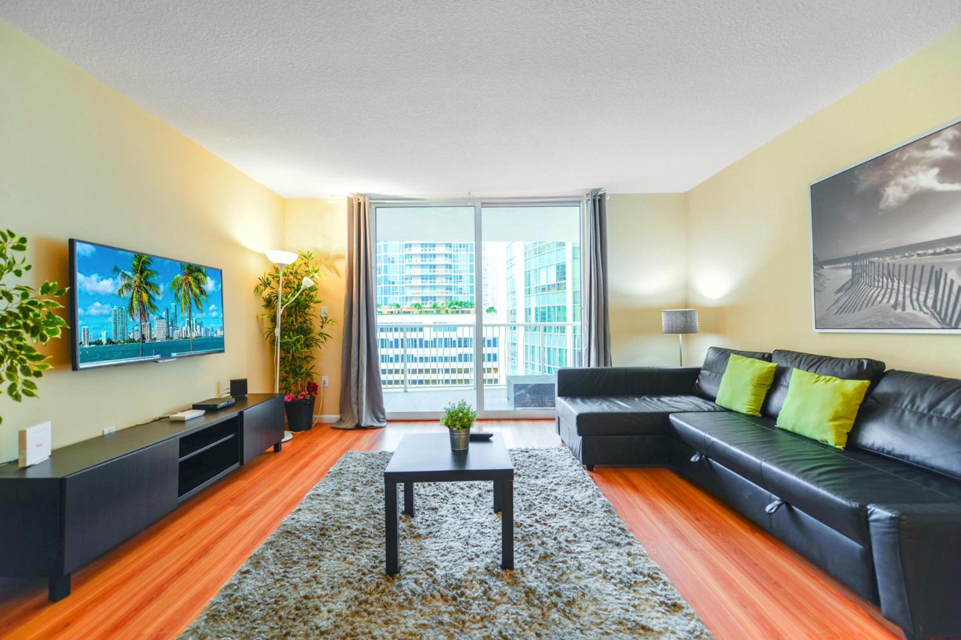 One-Bedroom Apartment With City View photo 1