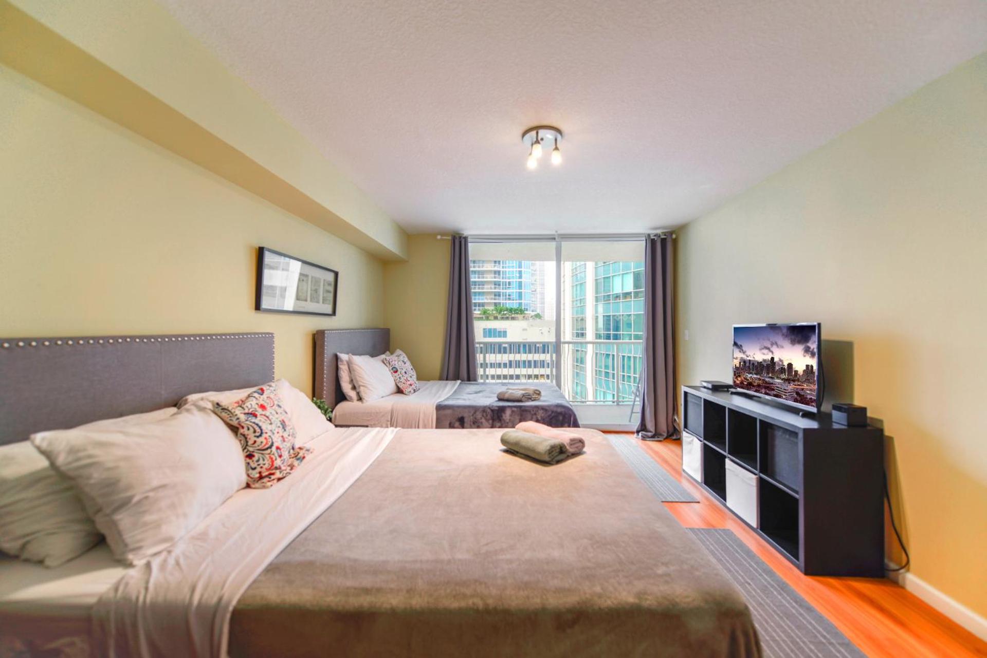 One-Bedroom Apartment With City View photo 3
