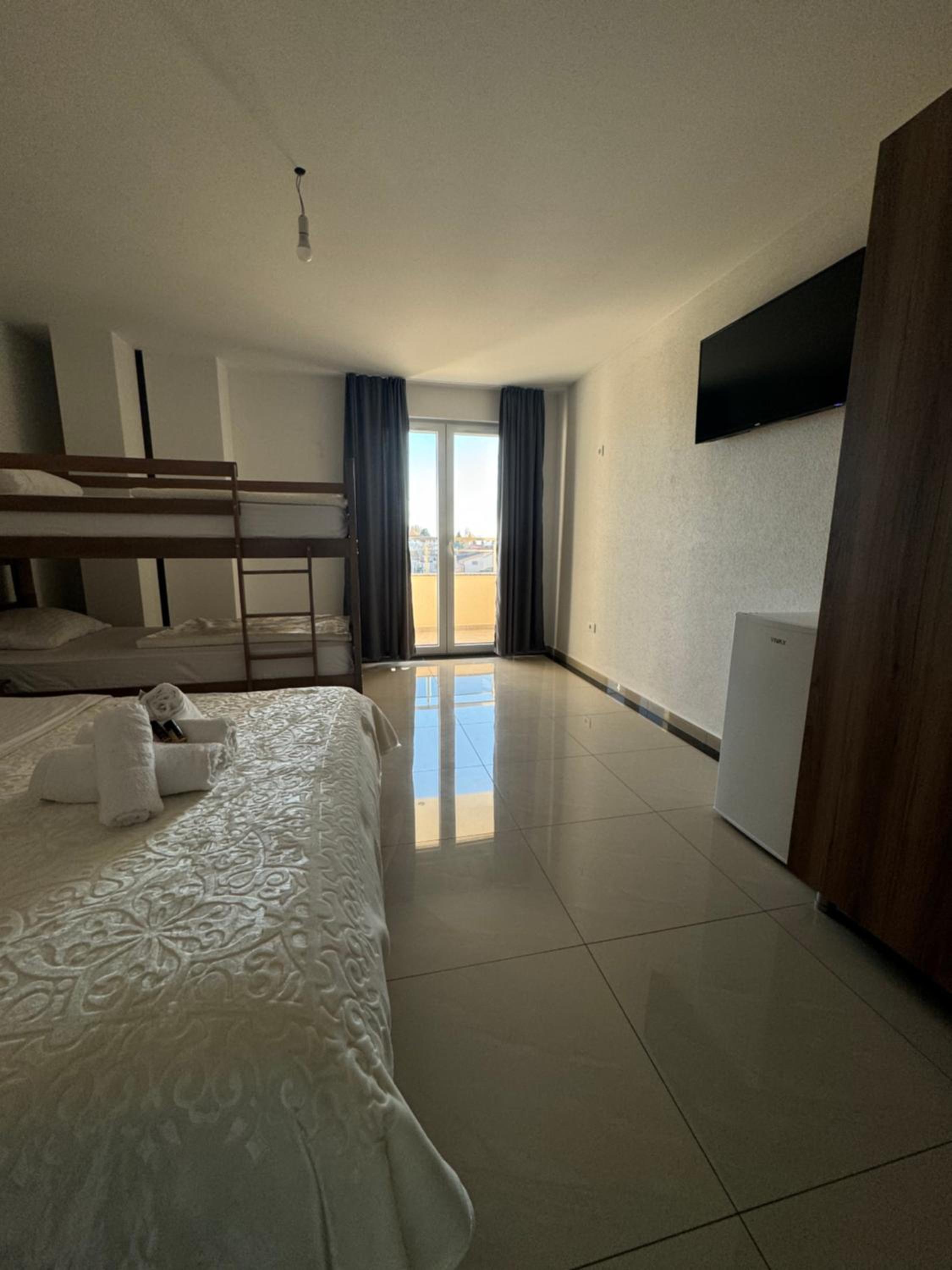 Deluxe Double or Twin Room with Balcony photo 3