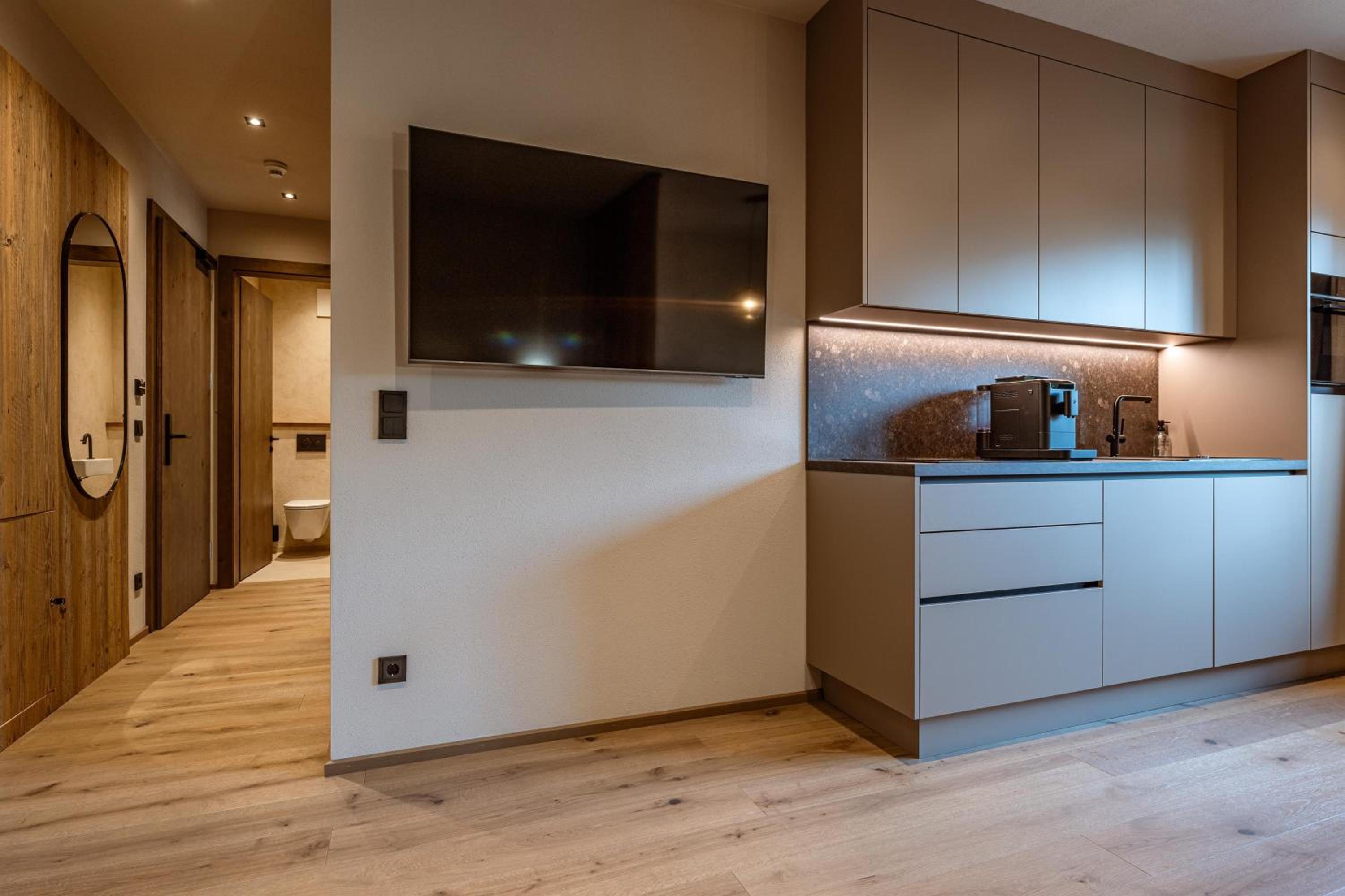 Apartment - Ground Floor photo 2