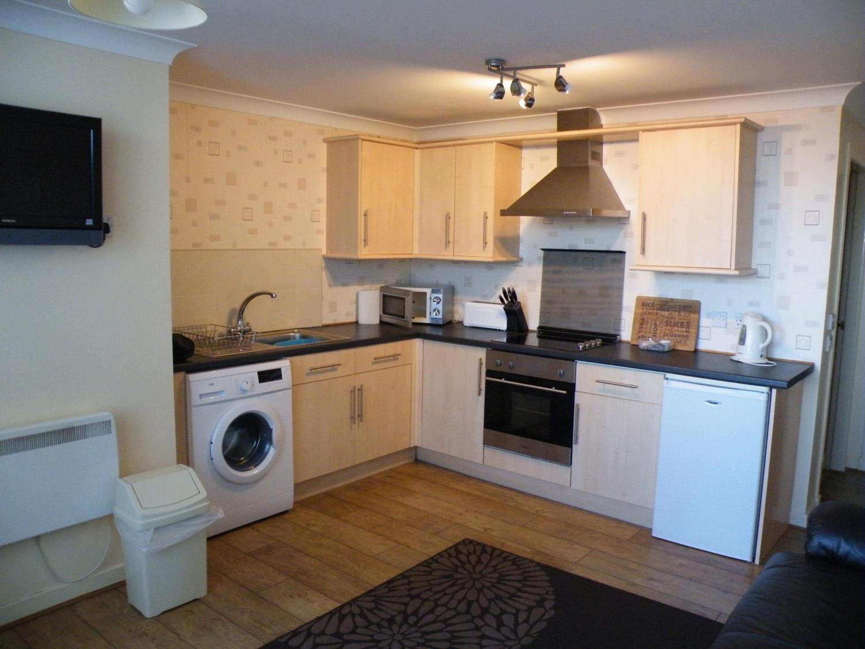 Apartment - Ground Floor photo 3