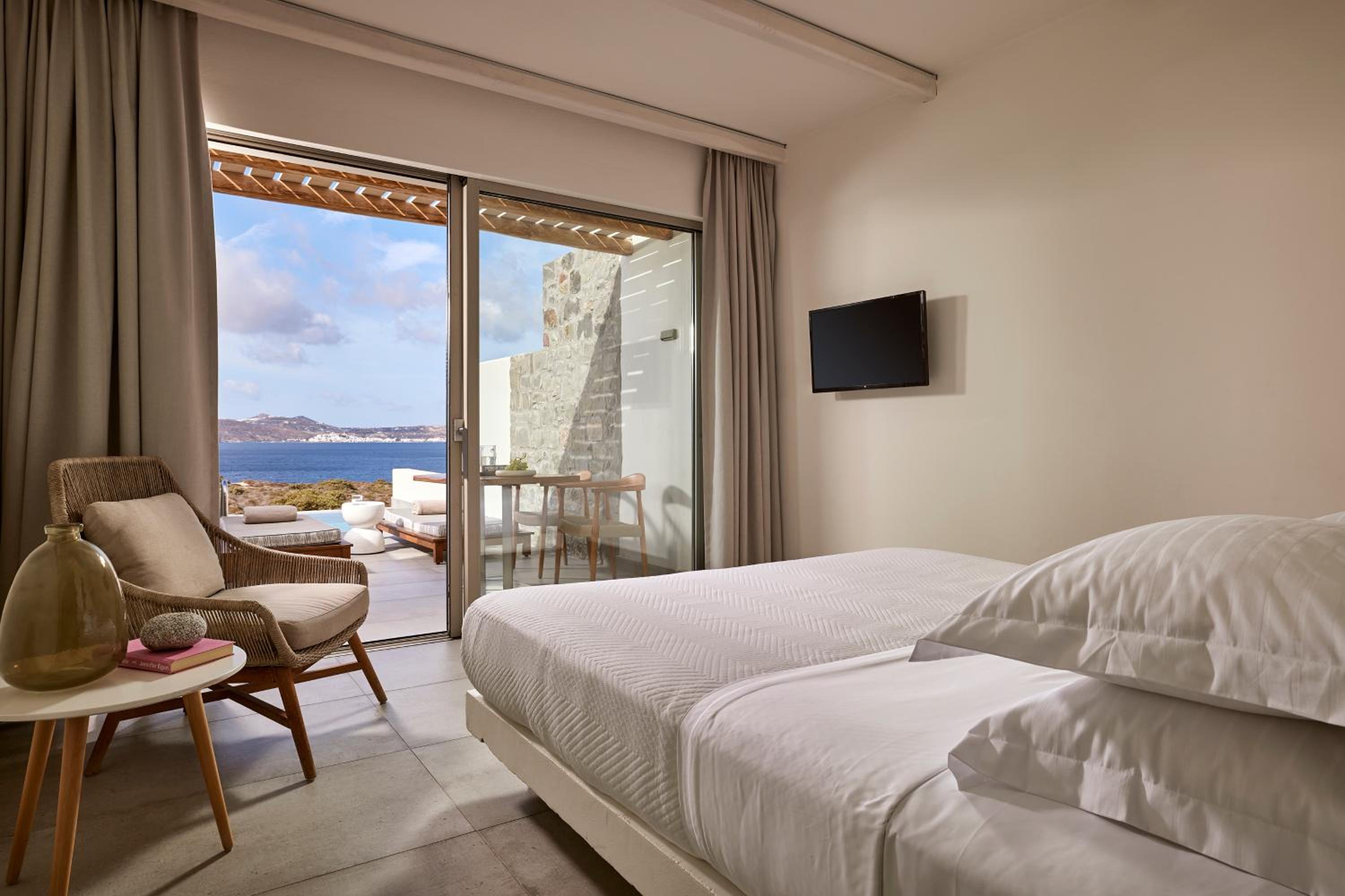 Deluxe Double Suite with Private Pool & Sea View