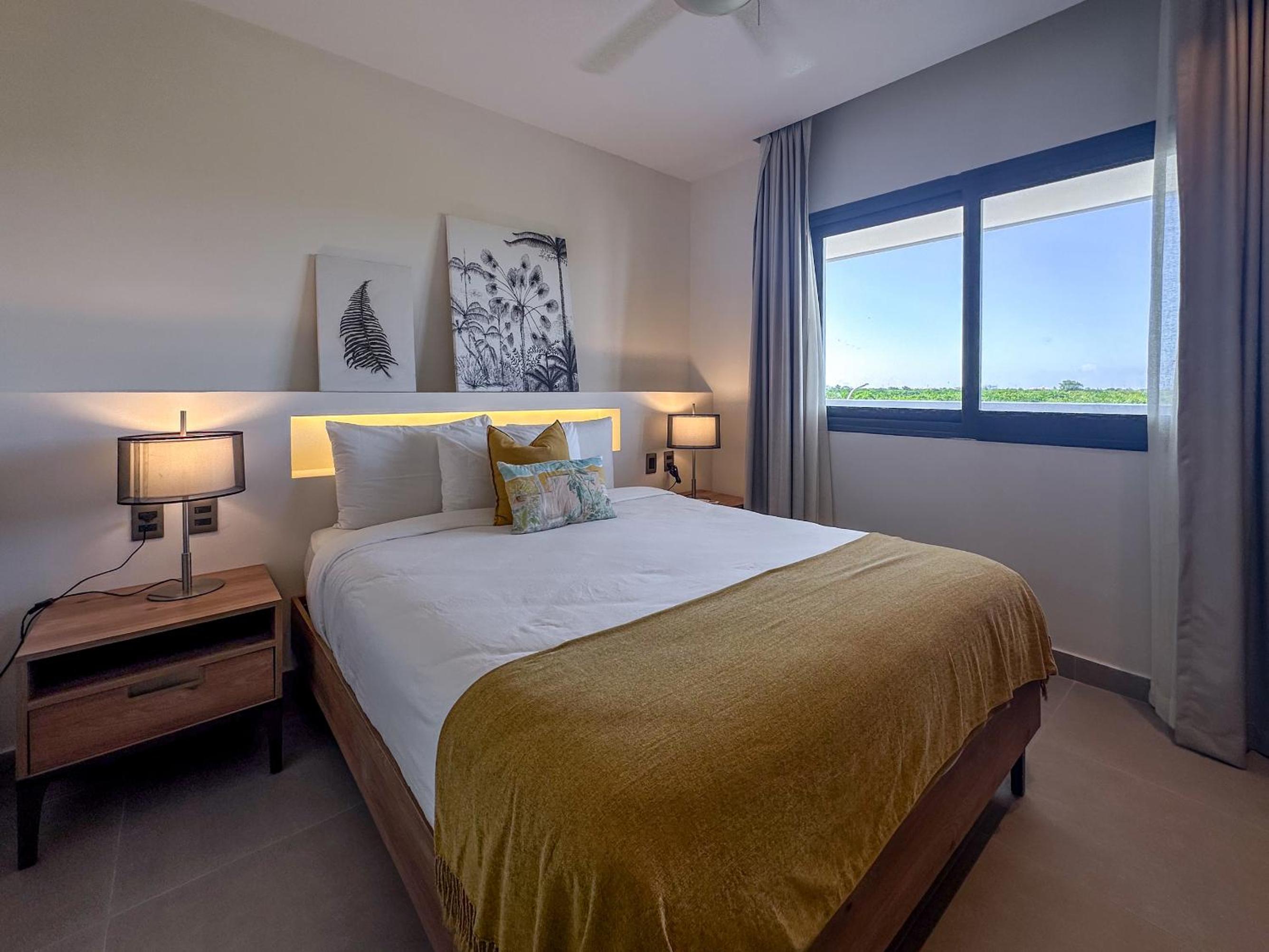 Two-Bedroom Deluxe Apartment With Ocean View