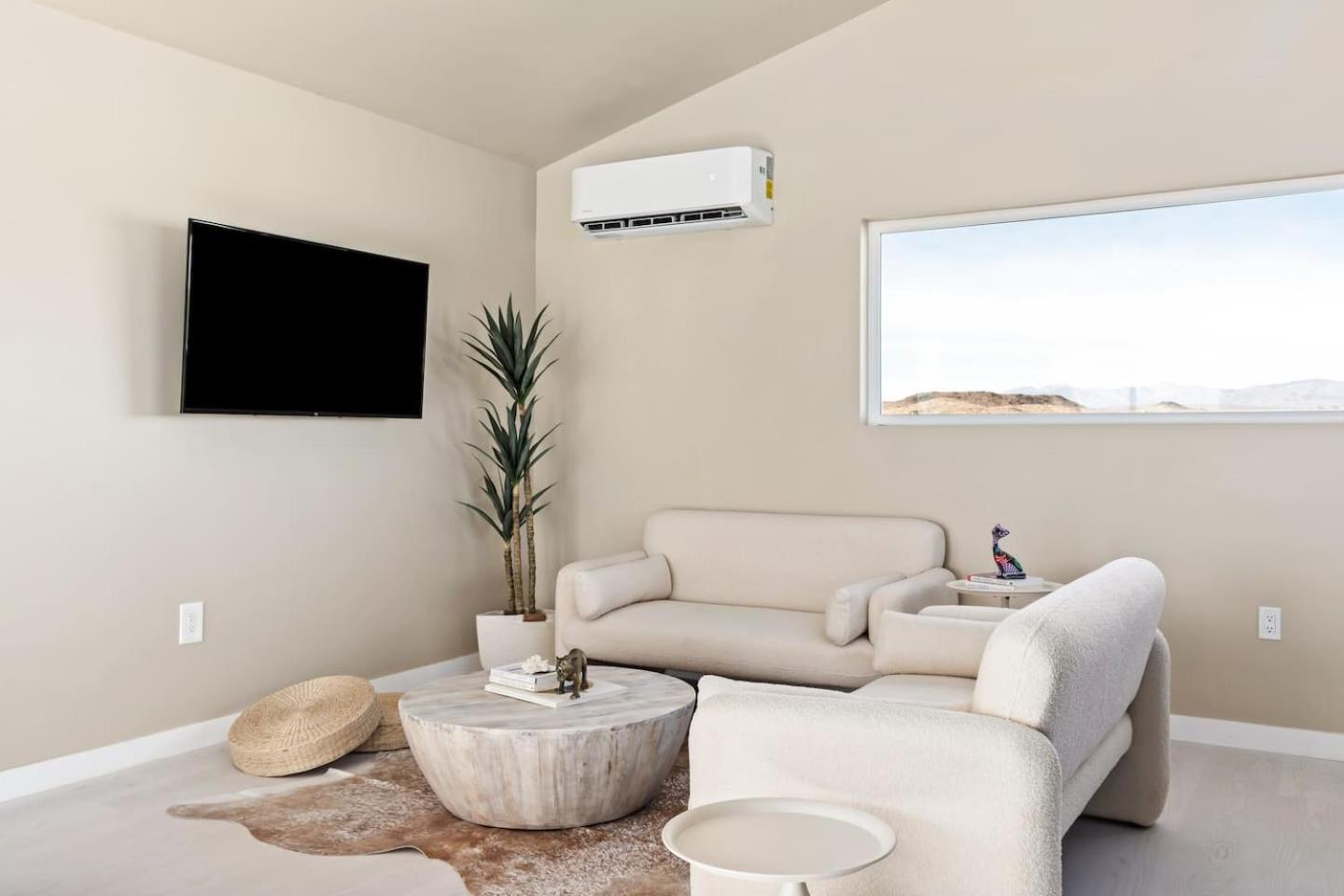 Two-Bedroom House photo 1