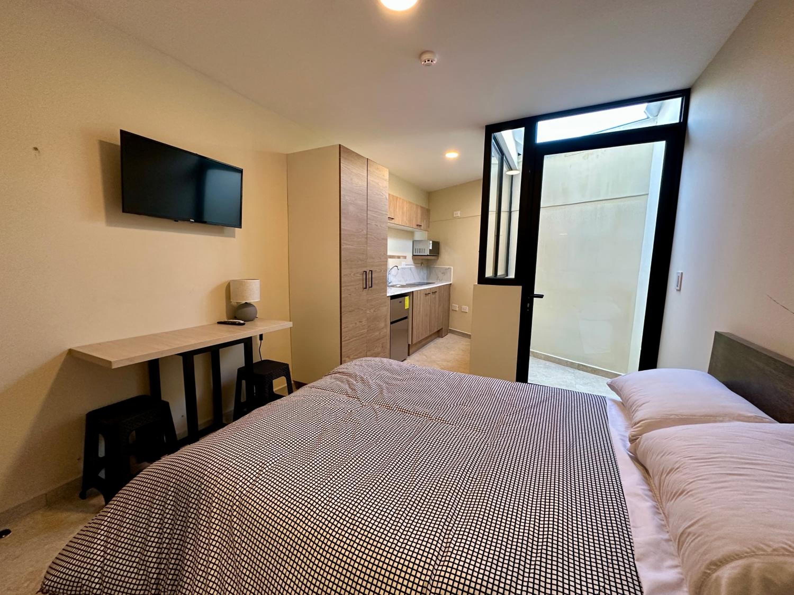 Executive Suite photo 2