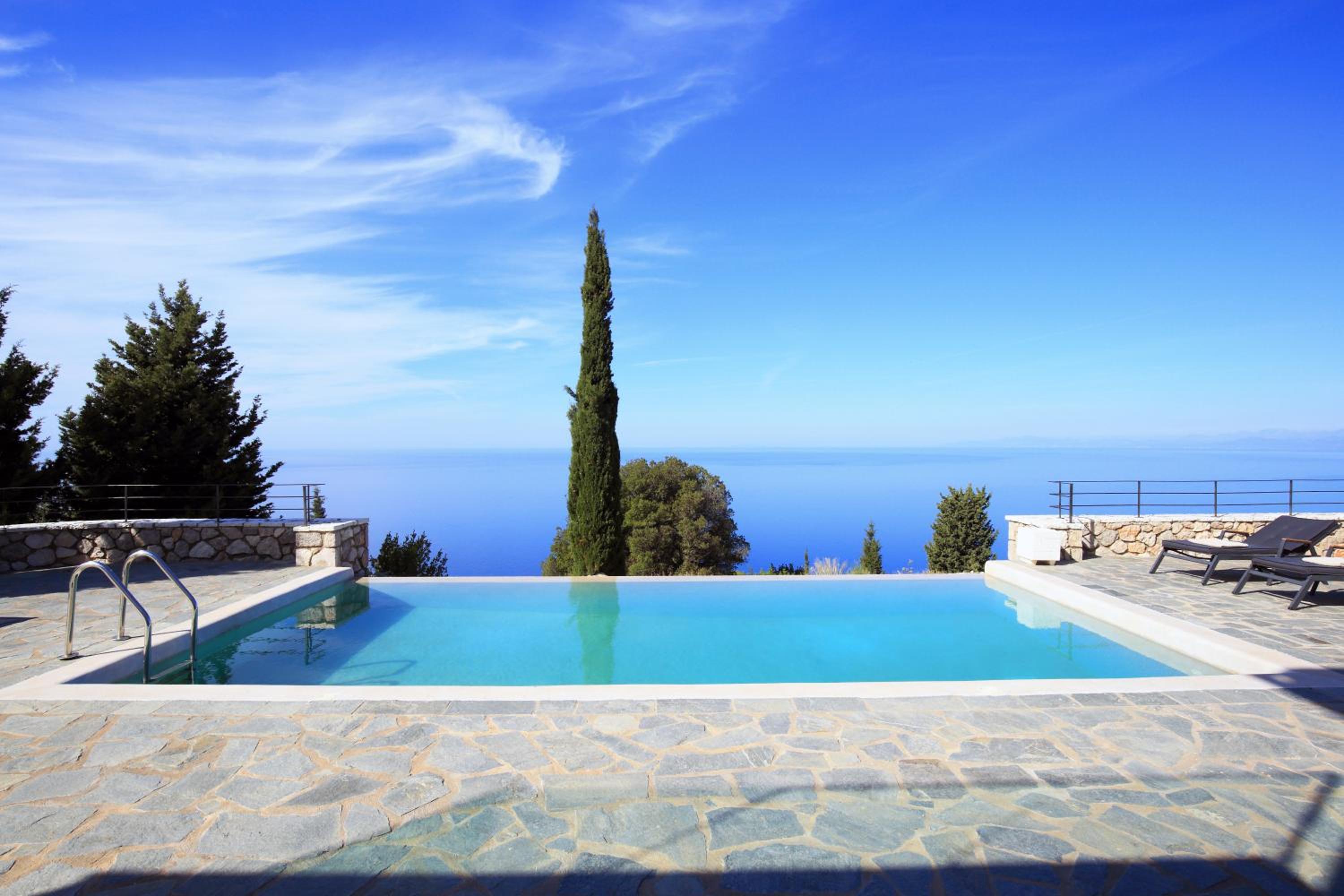 Villa with Private Pool photo 2