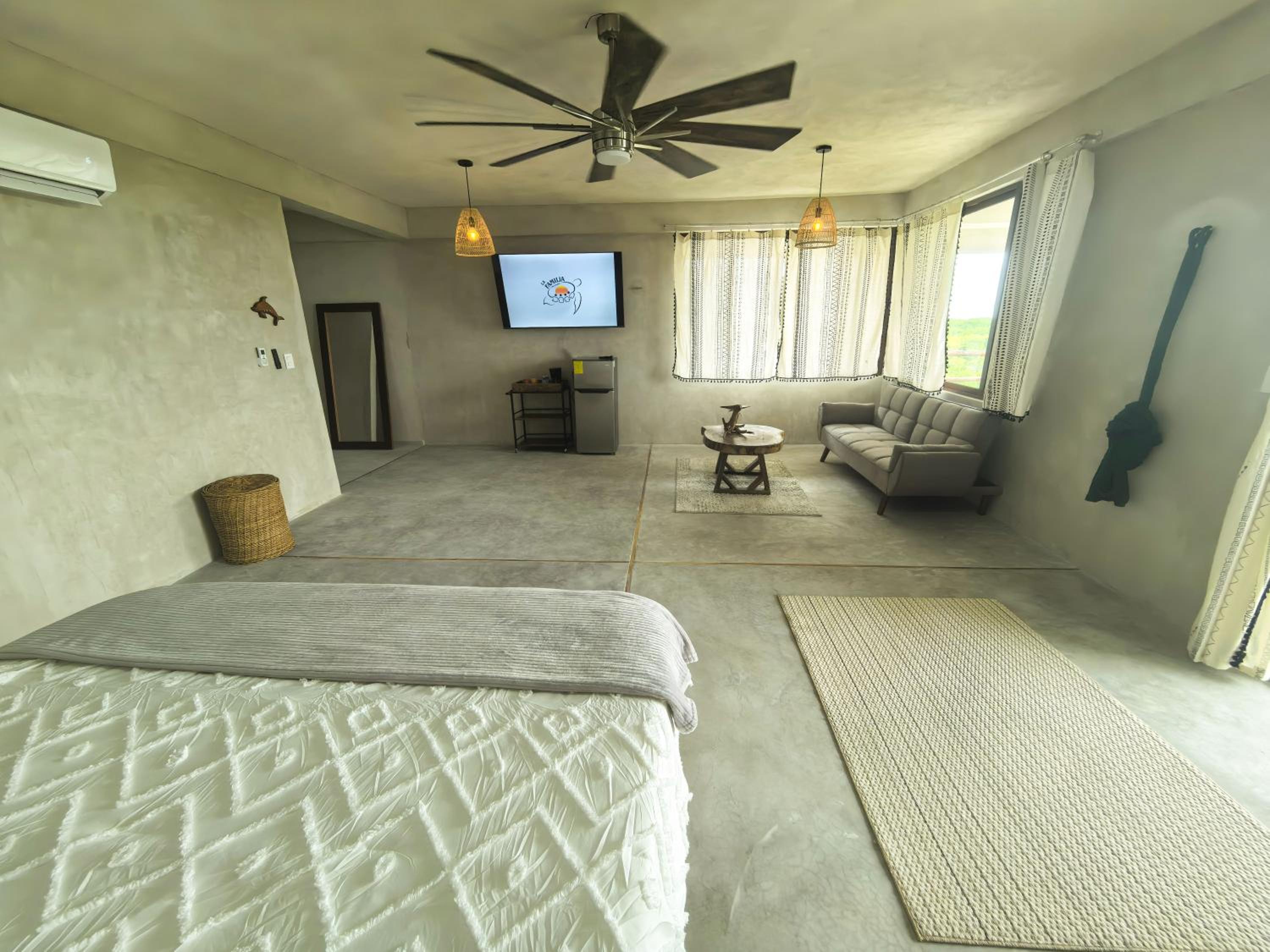 Deluxe Suite photo 1