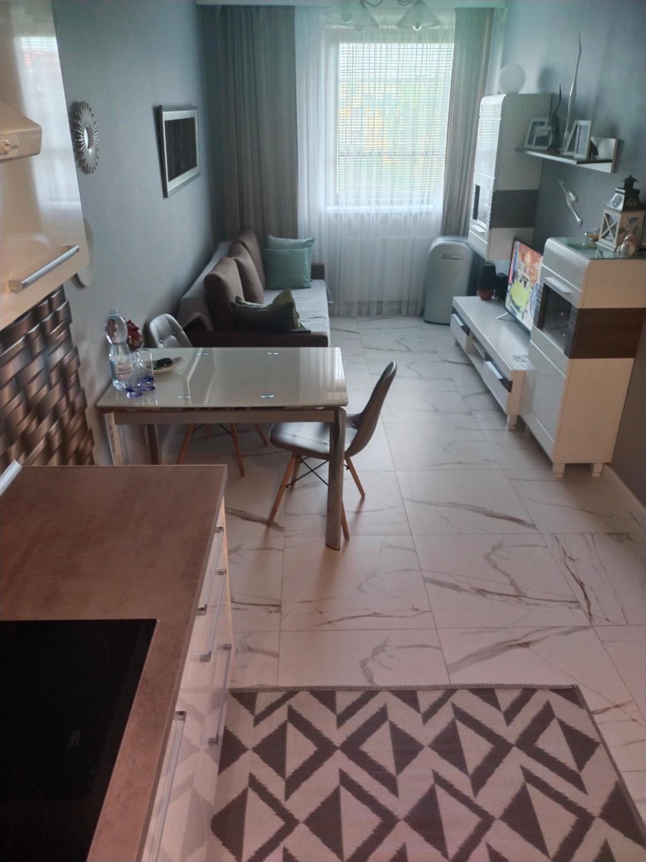 Apartment - Photo 37