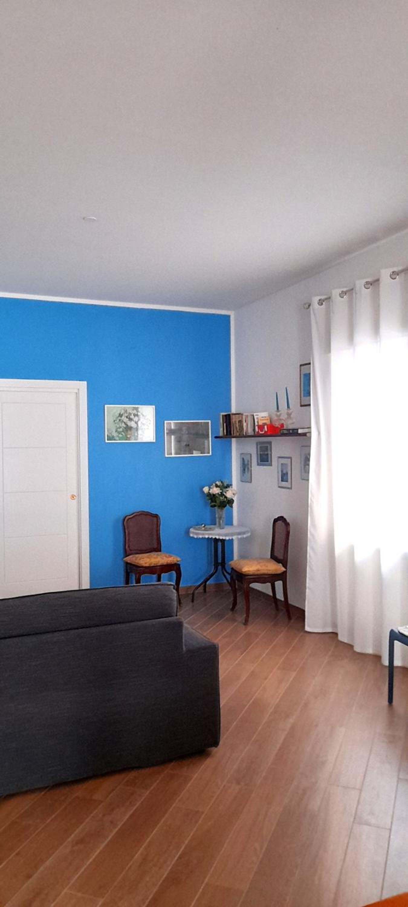 Two-Bedroom House photo 3