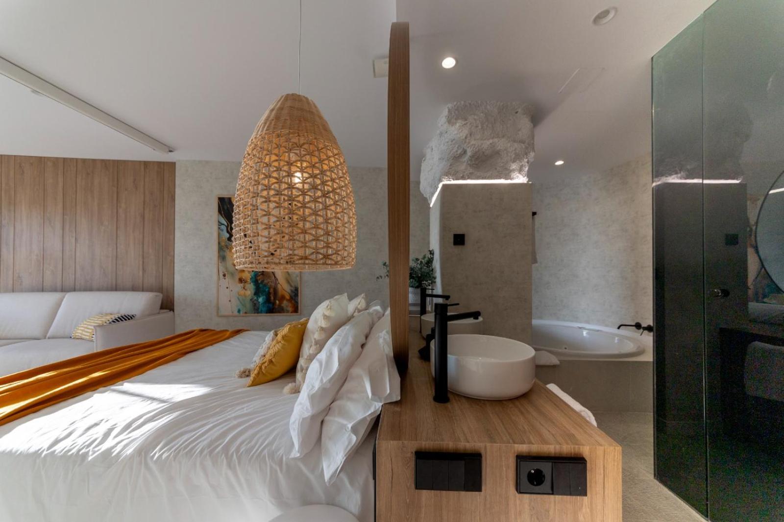 Suite Deluxe con Bañera de Hidromasaje