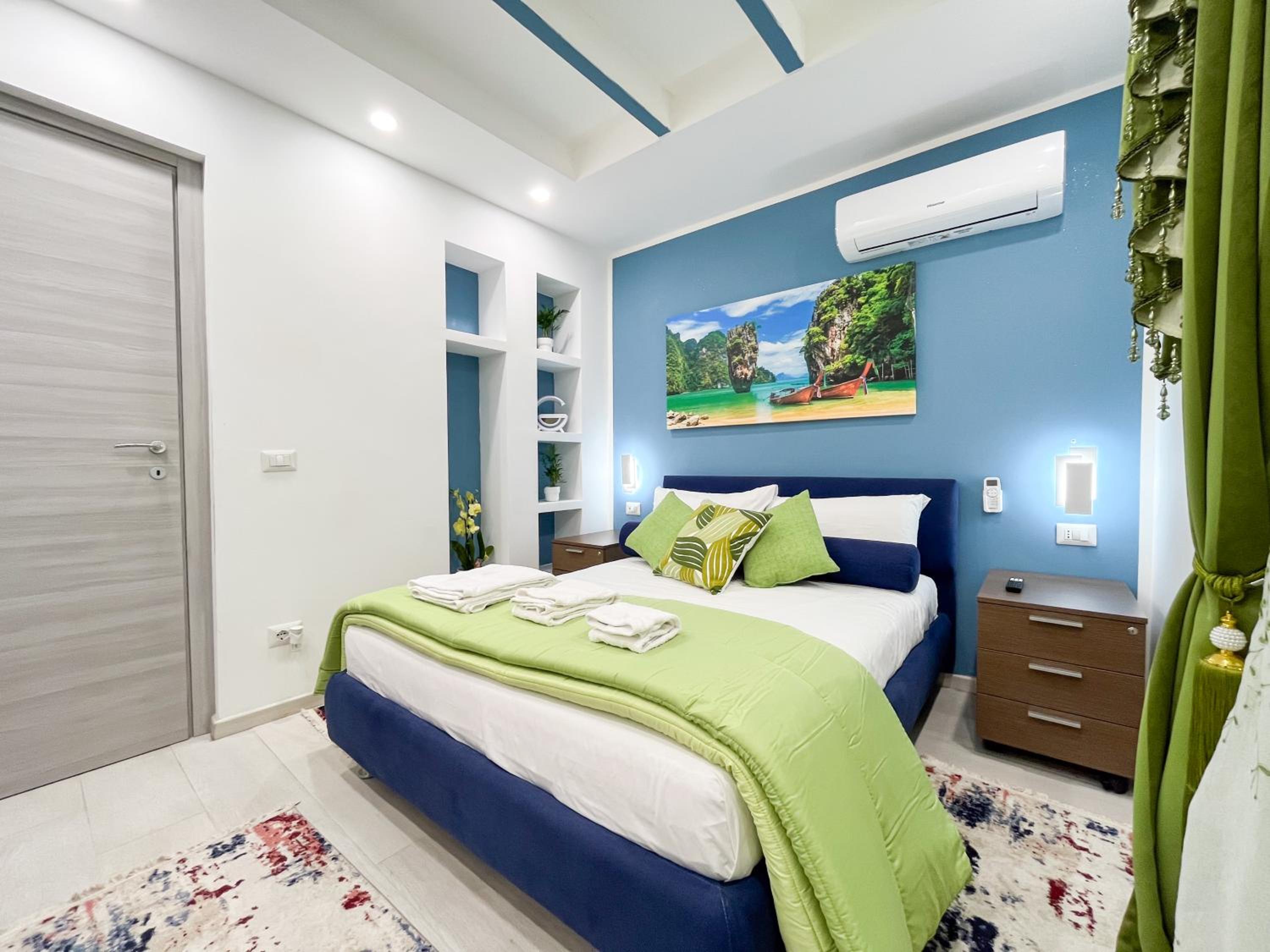 Single Room with Private Bathroom