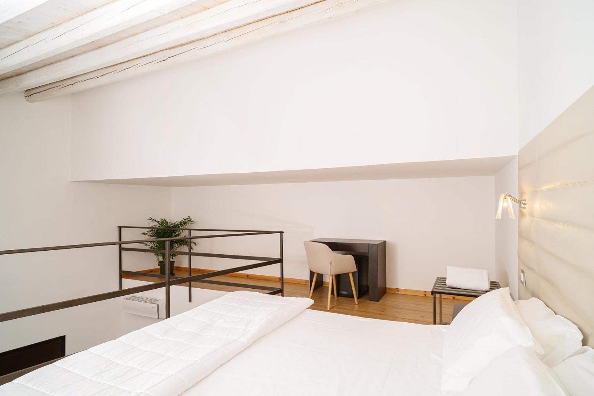 Deluxe Room - Photo 1