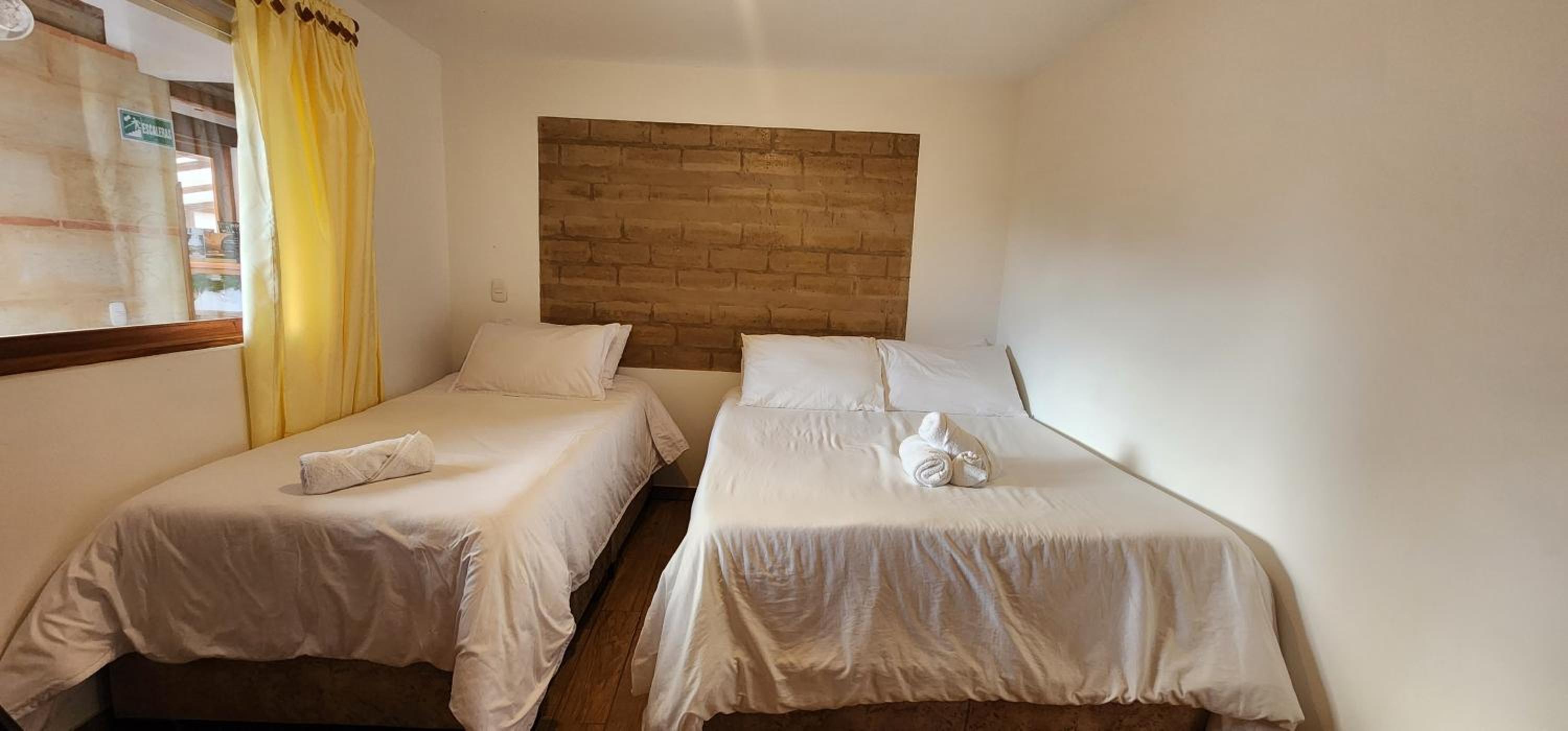 Basic Triple Room photo 2