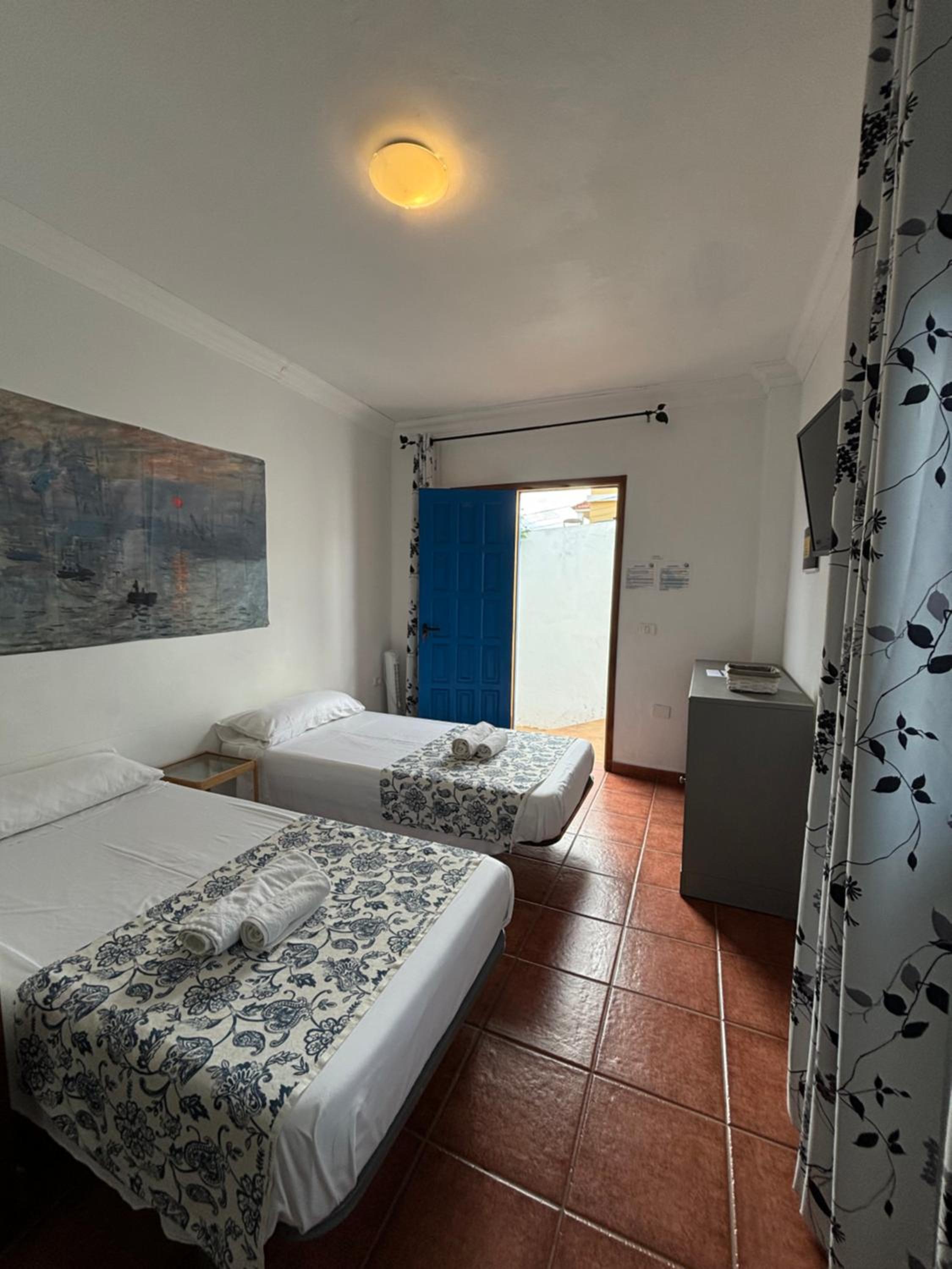 Habitación Doble con Ducha