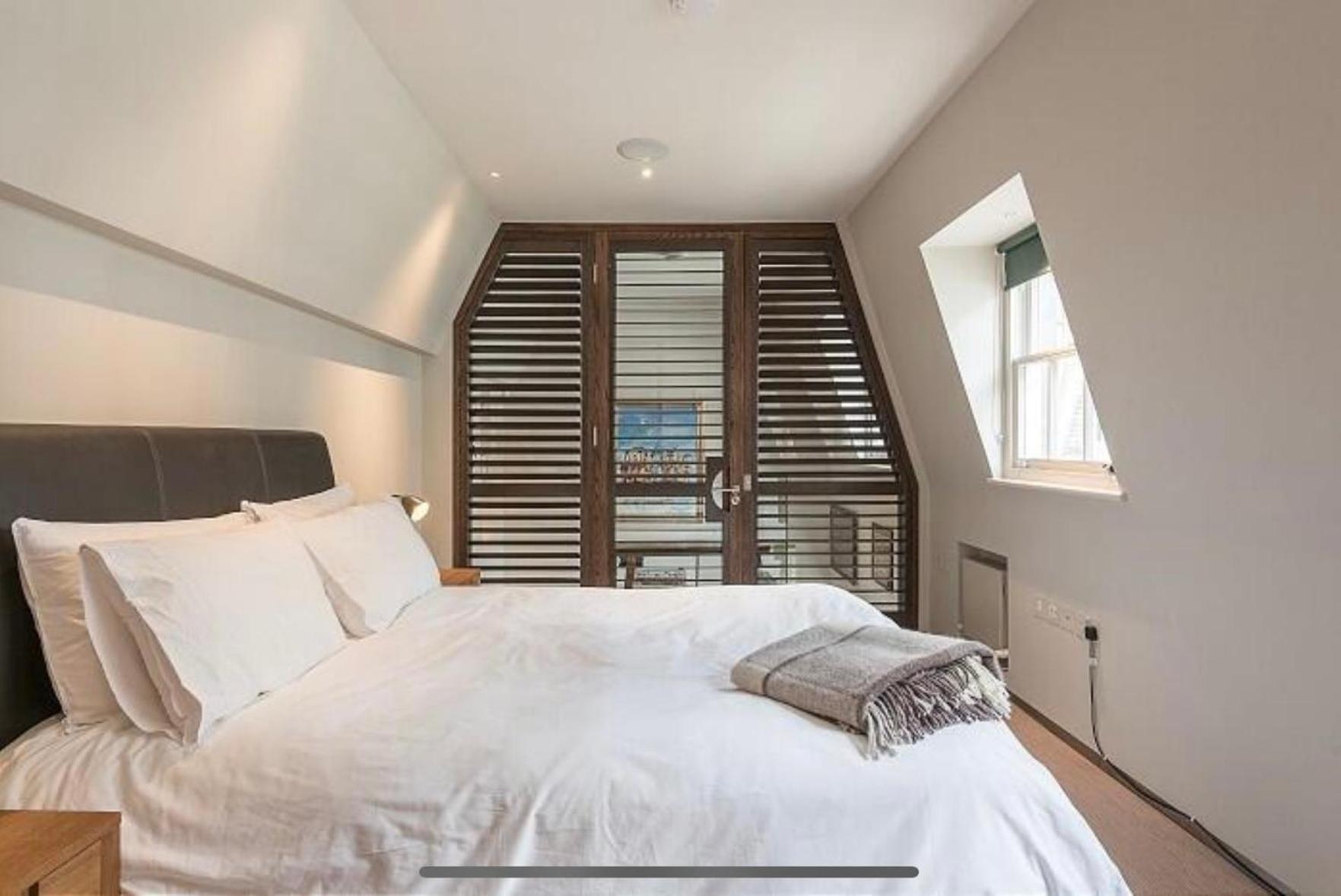 Three-Bedroom Home photo 2