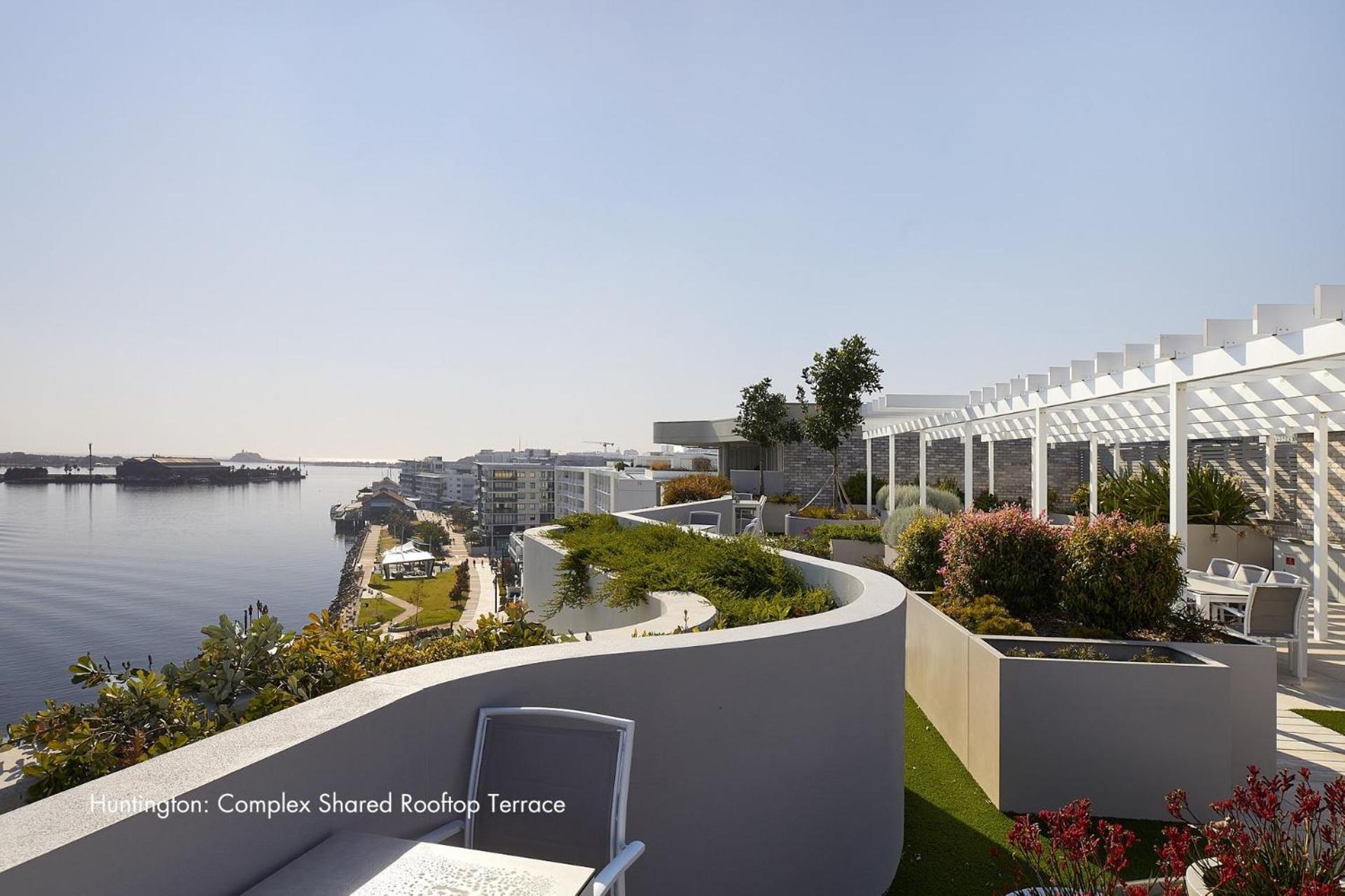 Apartment with Sea View photo 3