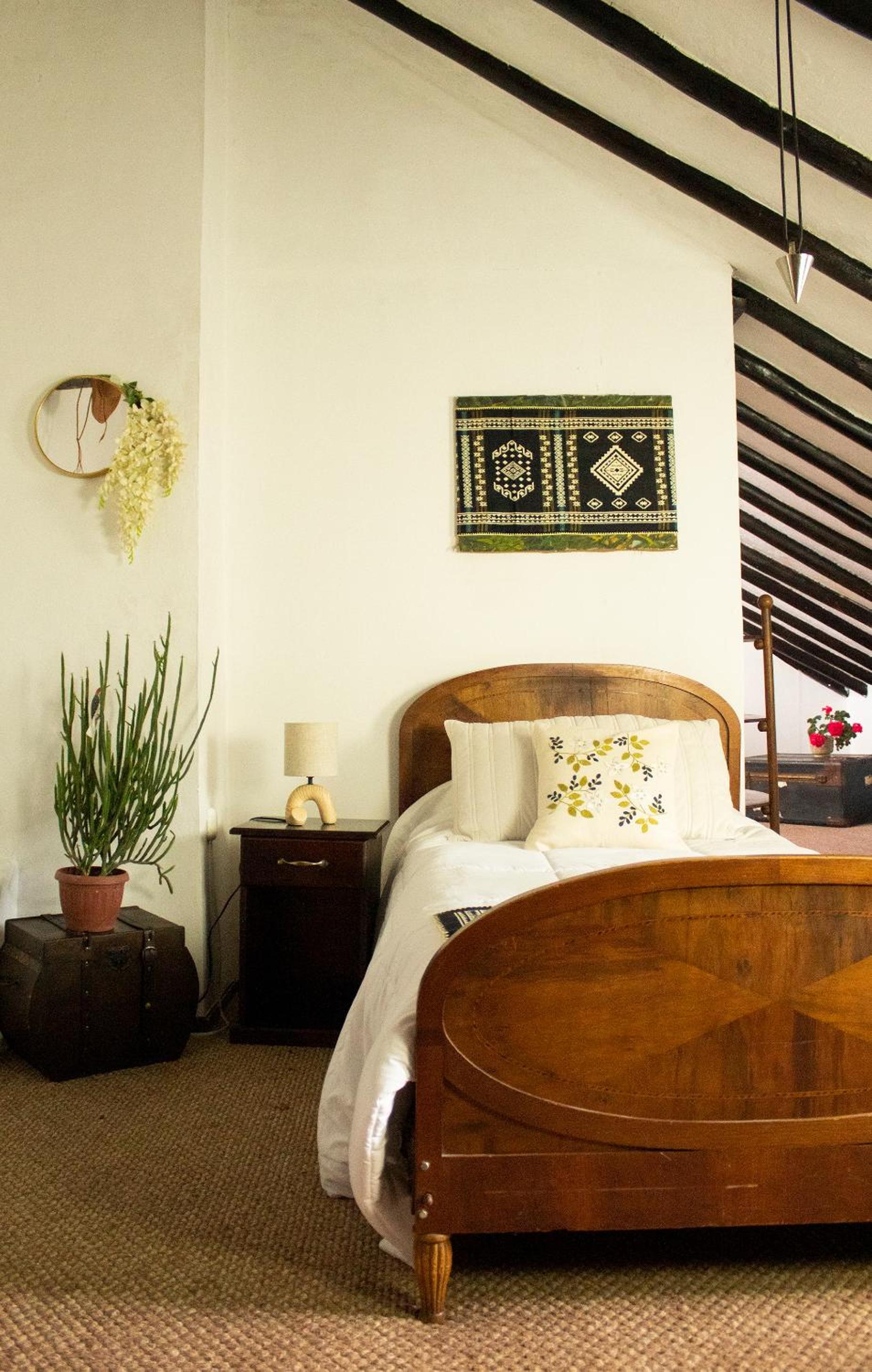 Deluxe King Suite photo 3