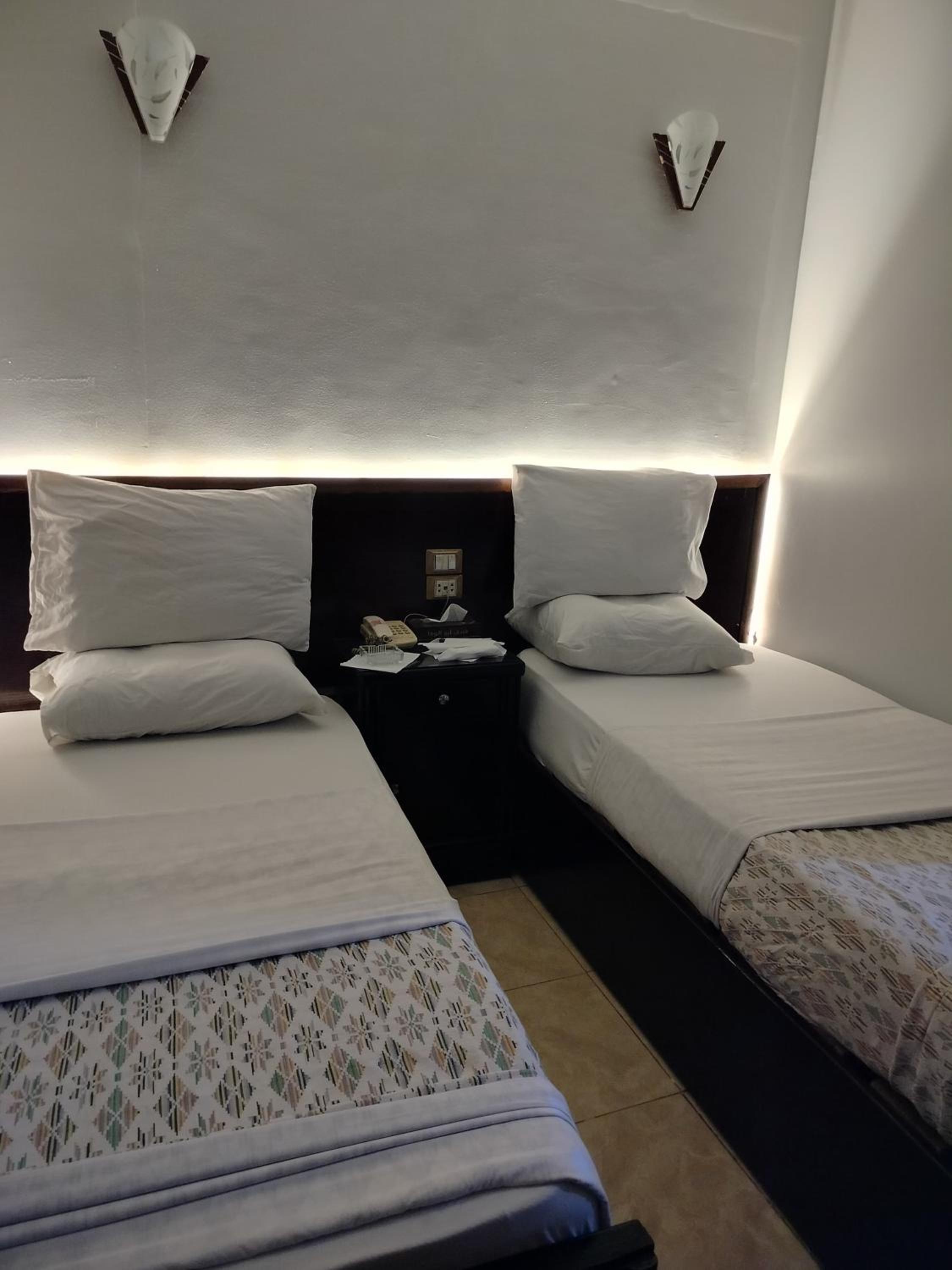 Double Room with Private Bathroom photo 3