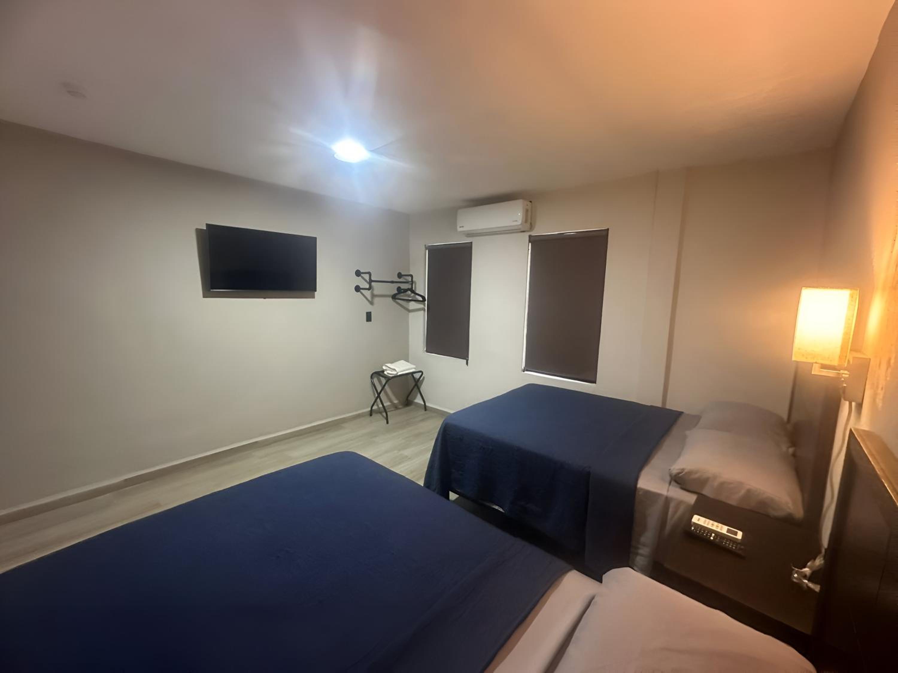 Standard Double Room with Two Double Beds photo 3