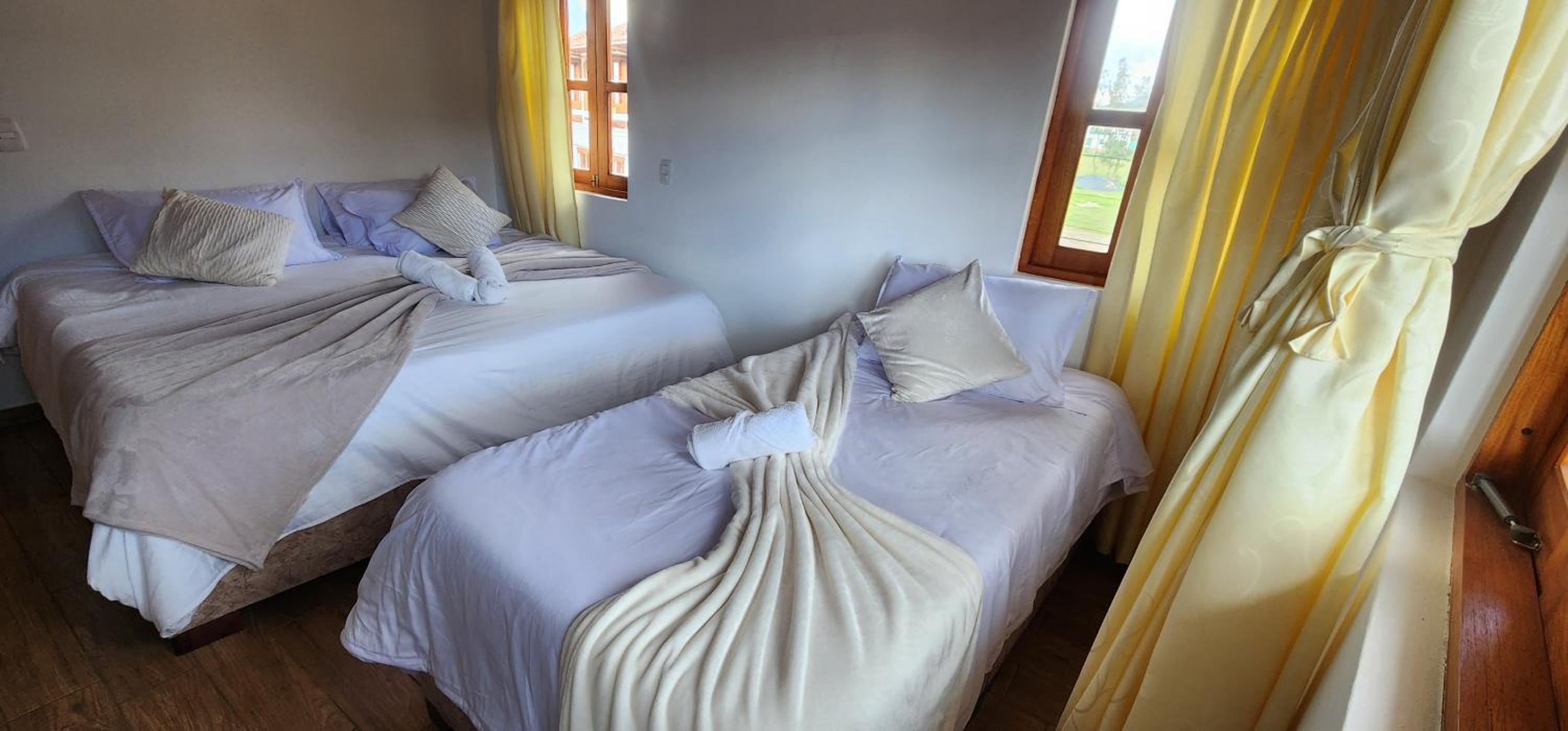 Deluxe Double Room with Balcony photo 2