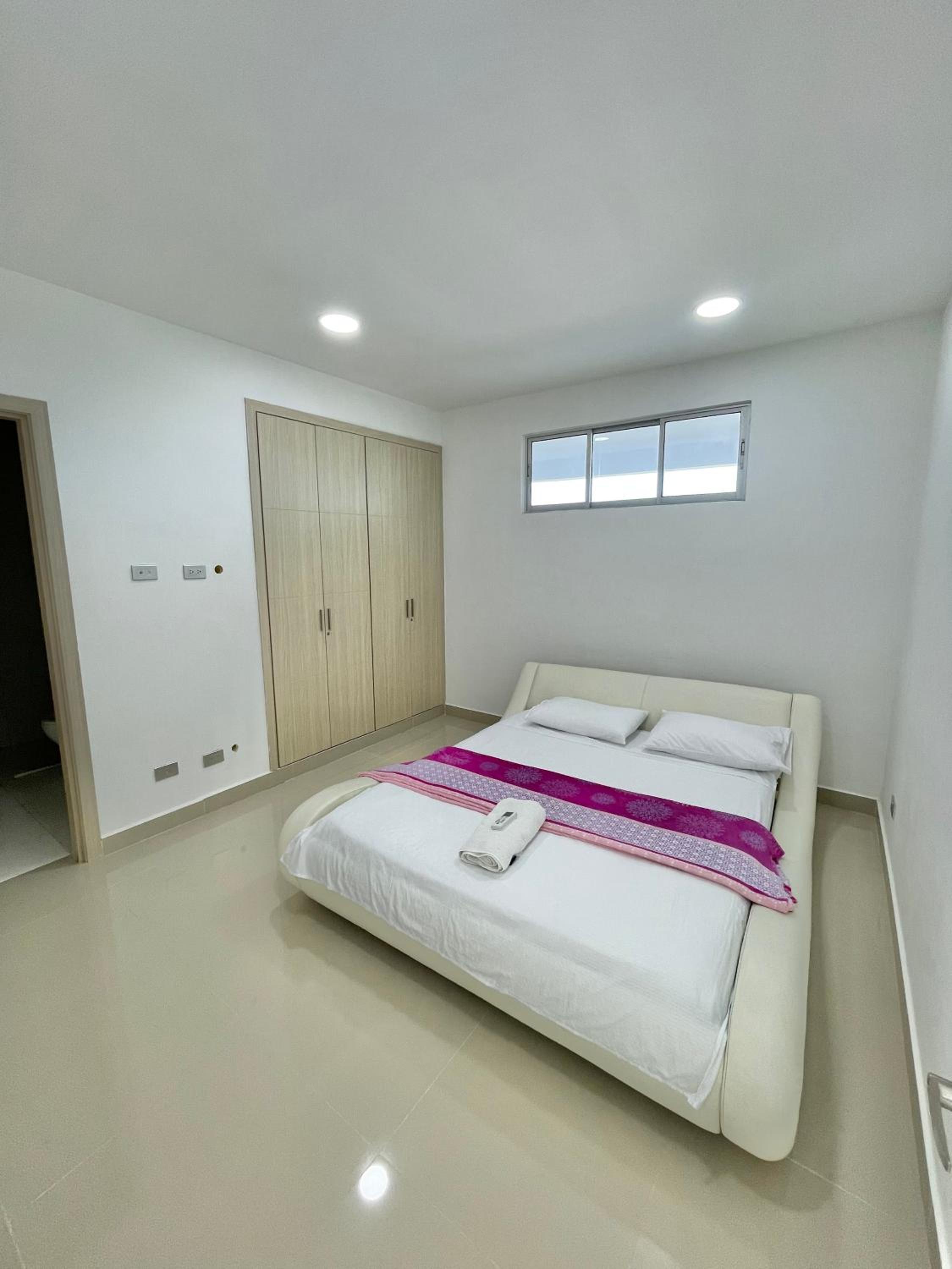 Three-Bedroom Apartment photo 1