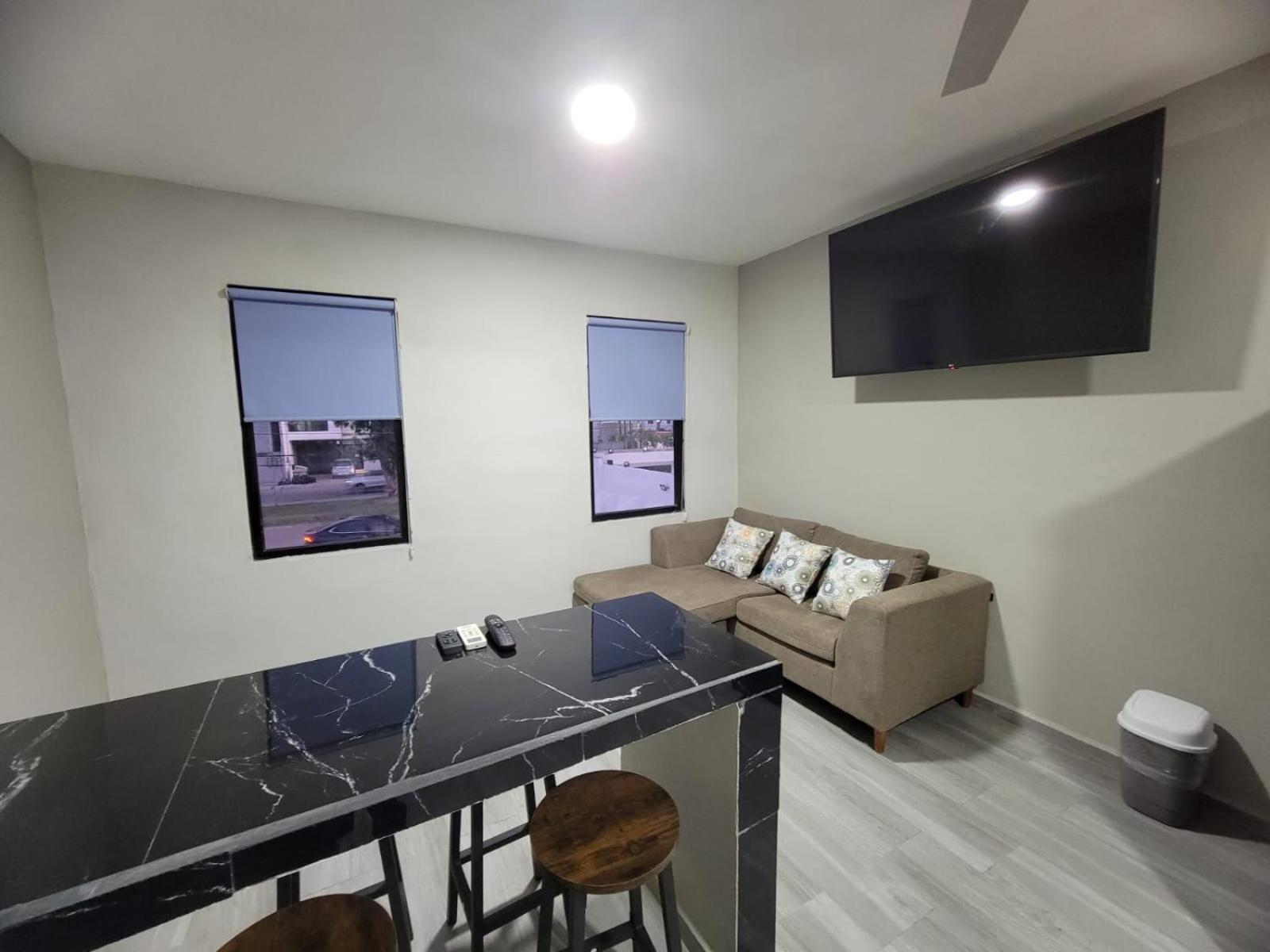Deluxe Junior Suite photo 1