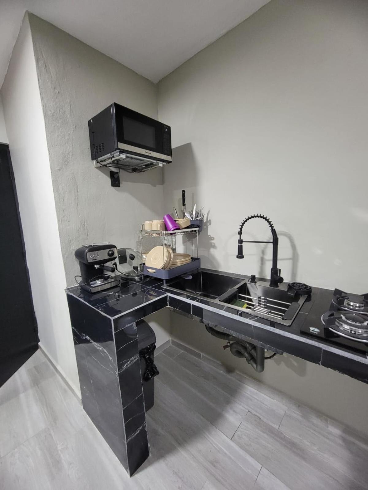 Deluxe Junior Suite photo 3