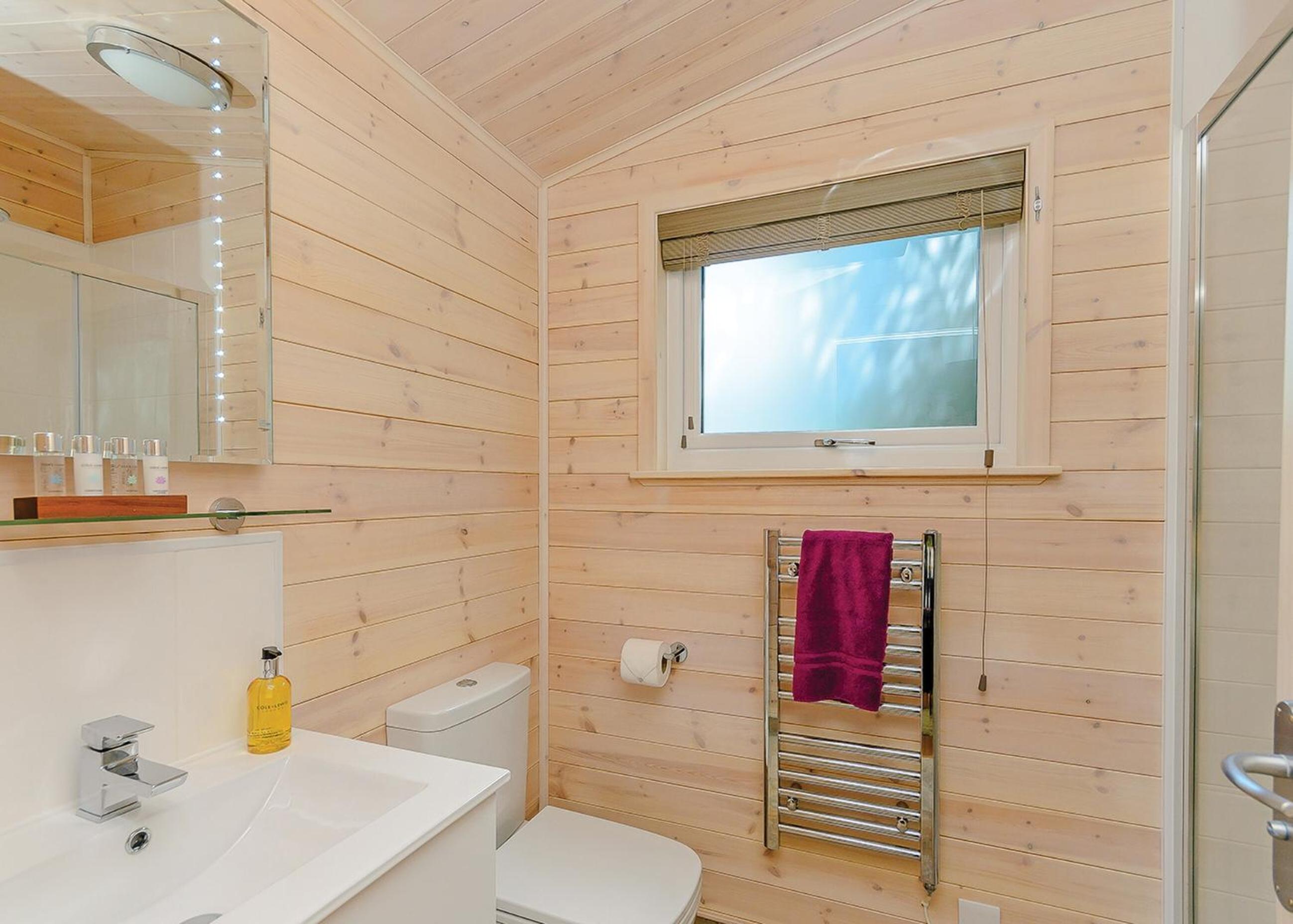 Two-Bedroom Holiday Home photo 3