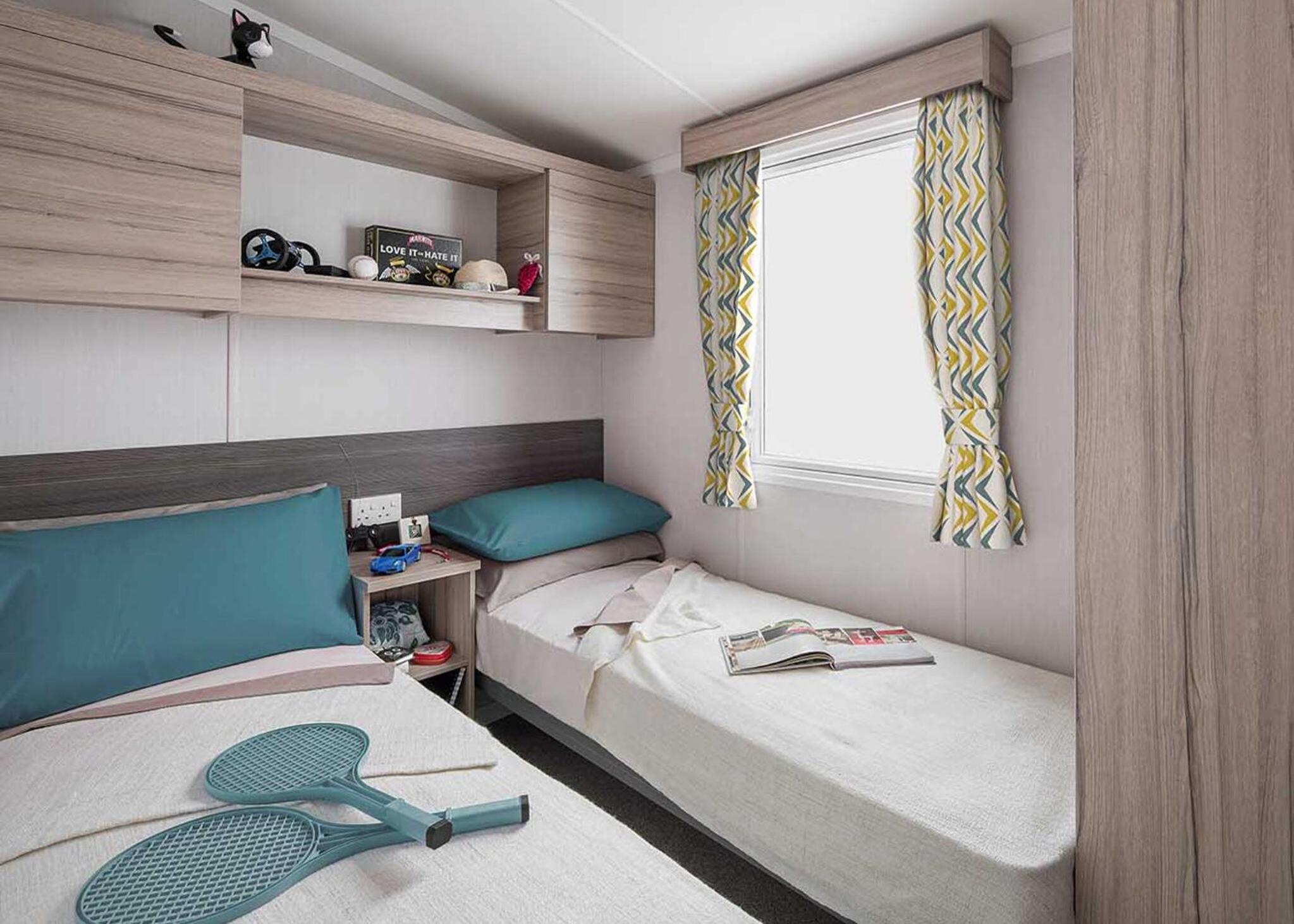 Mobile Home photo 2