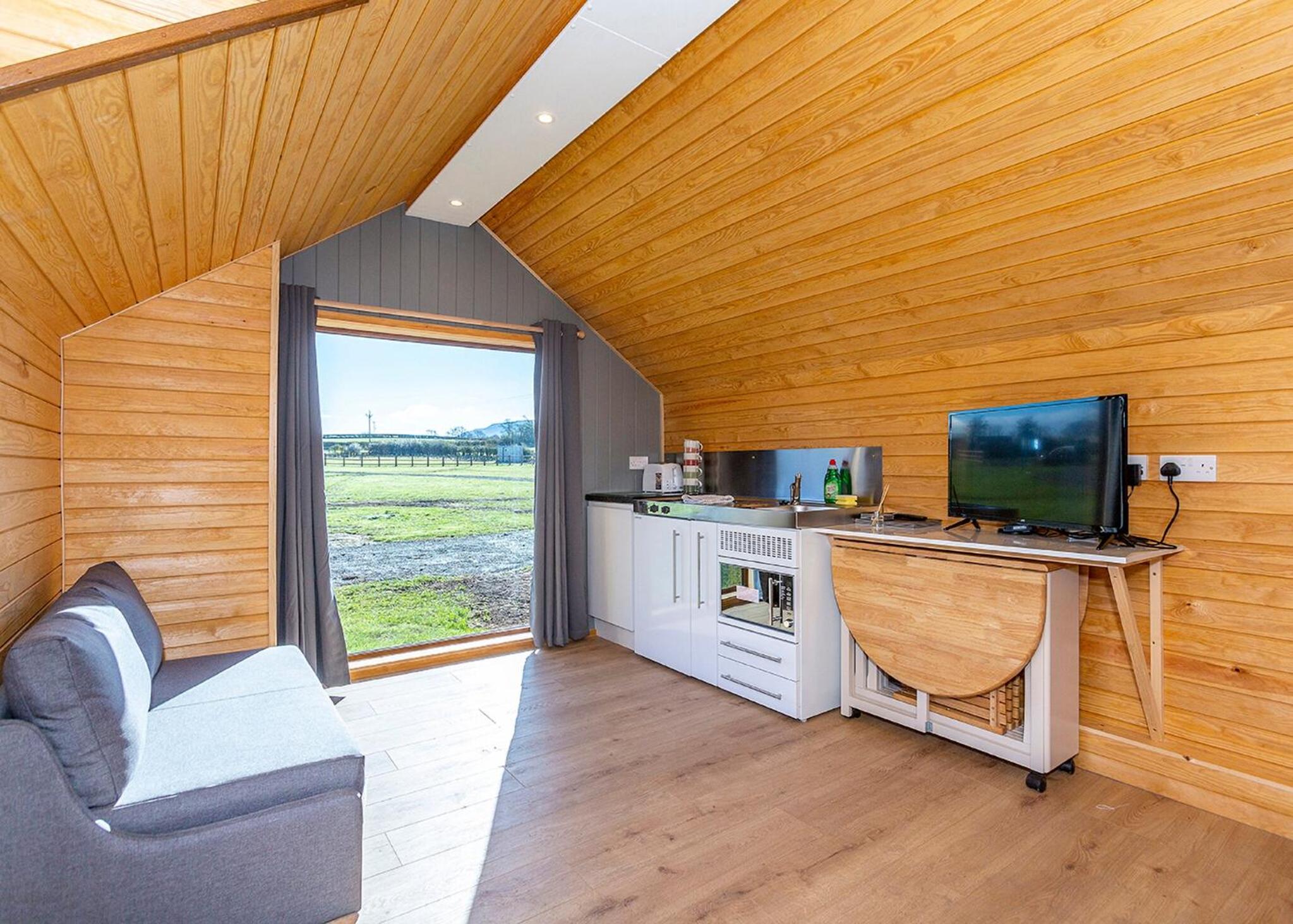 One-Bedroom Vacation Home photo 3