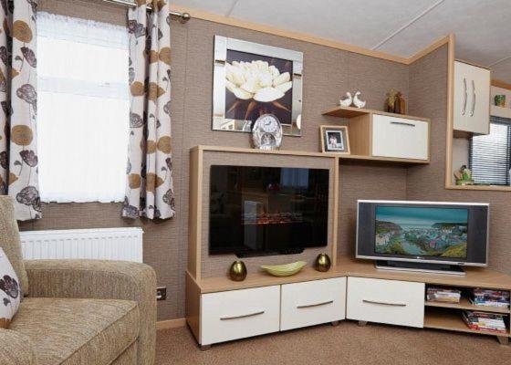 Mobile Home 6 photo 1