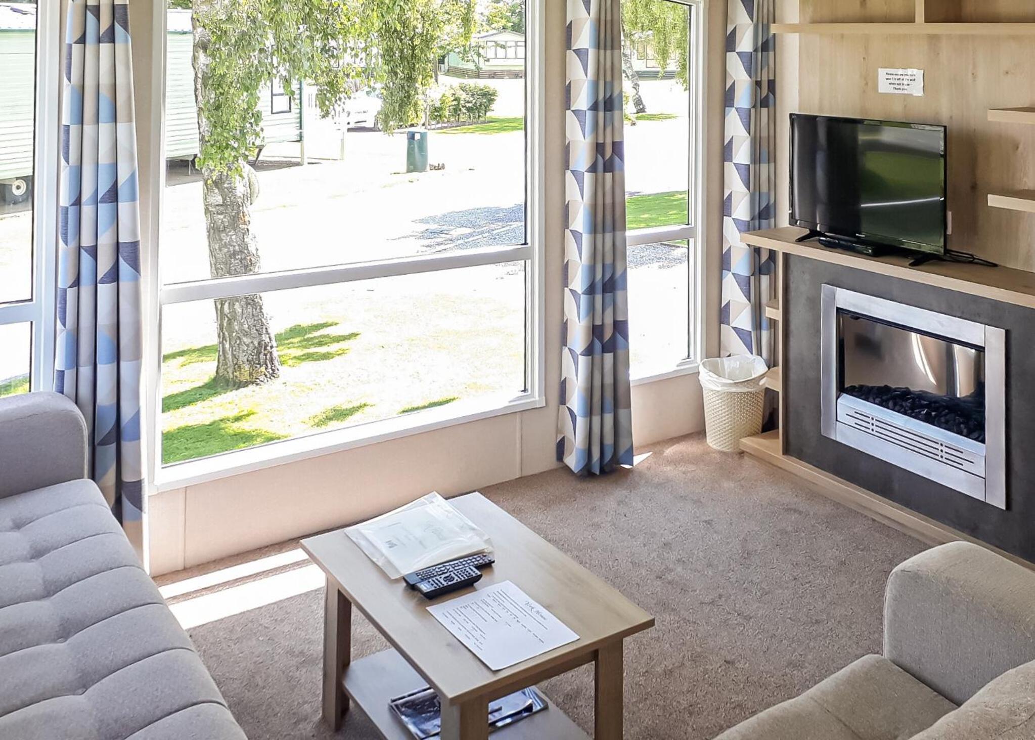 Mobile Home photo 1
