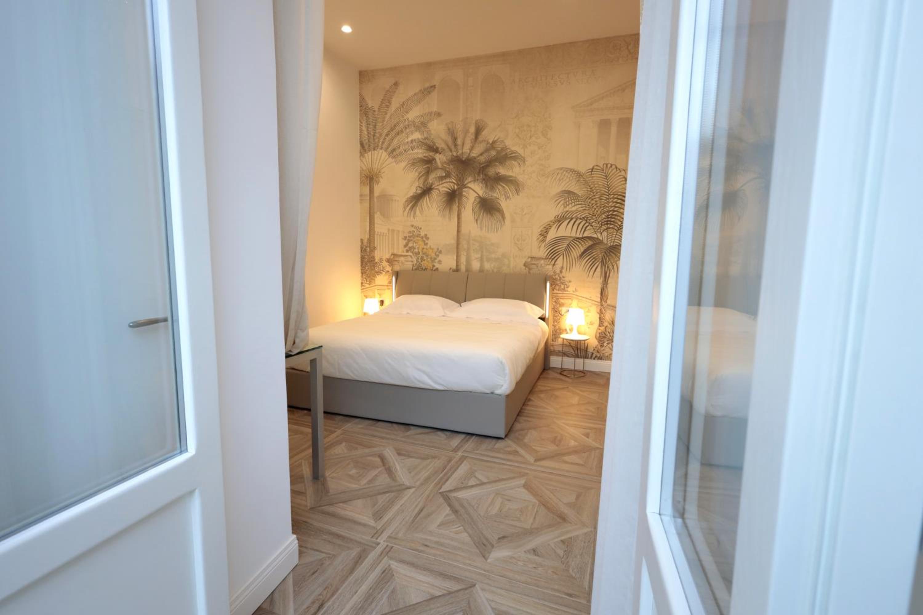 King Room with Spa Bath