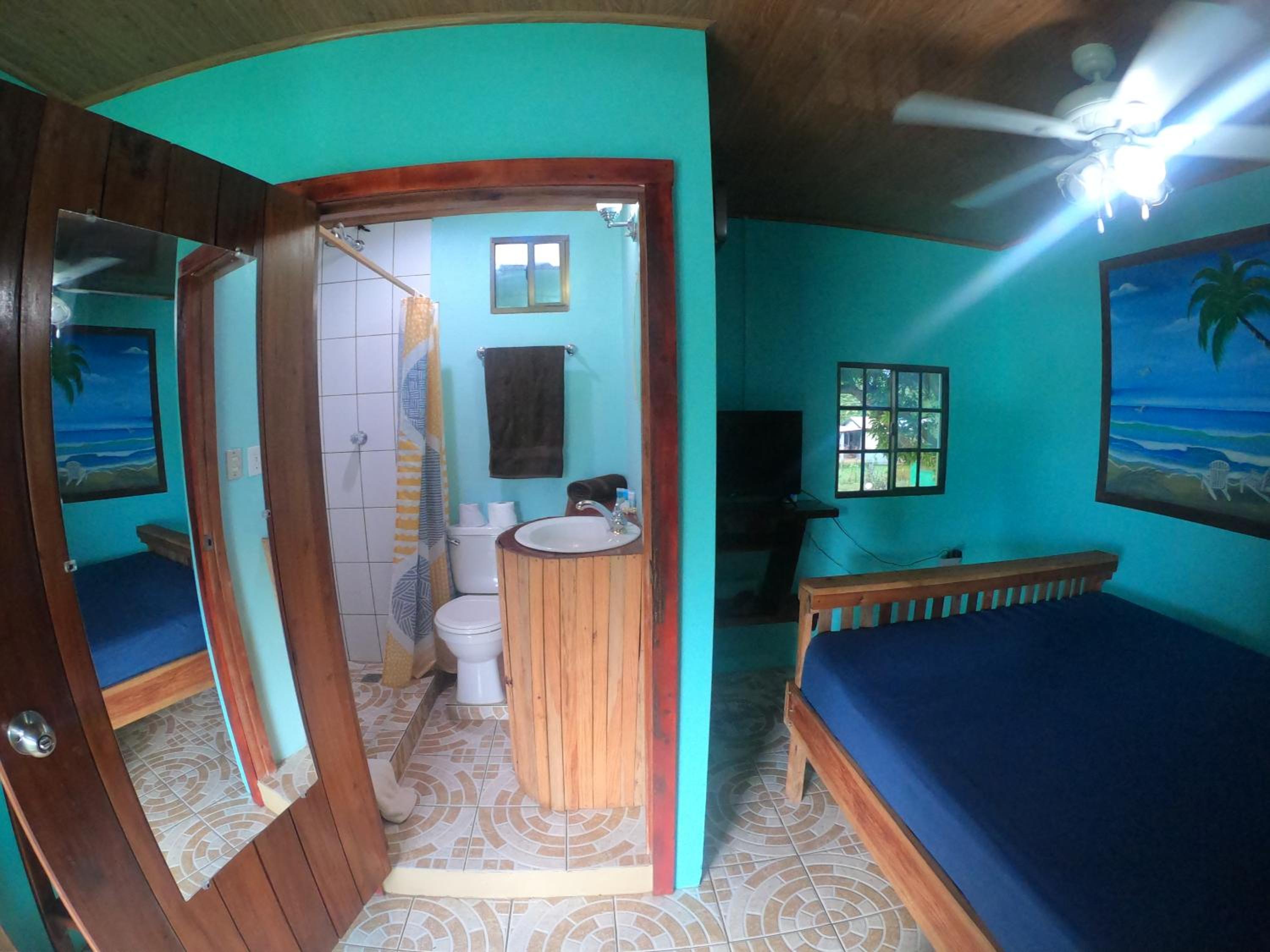 Queen Room with Balcony photo 2