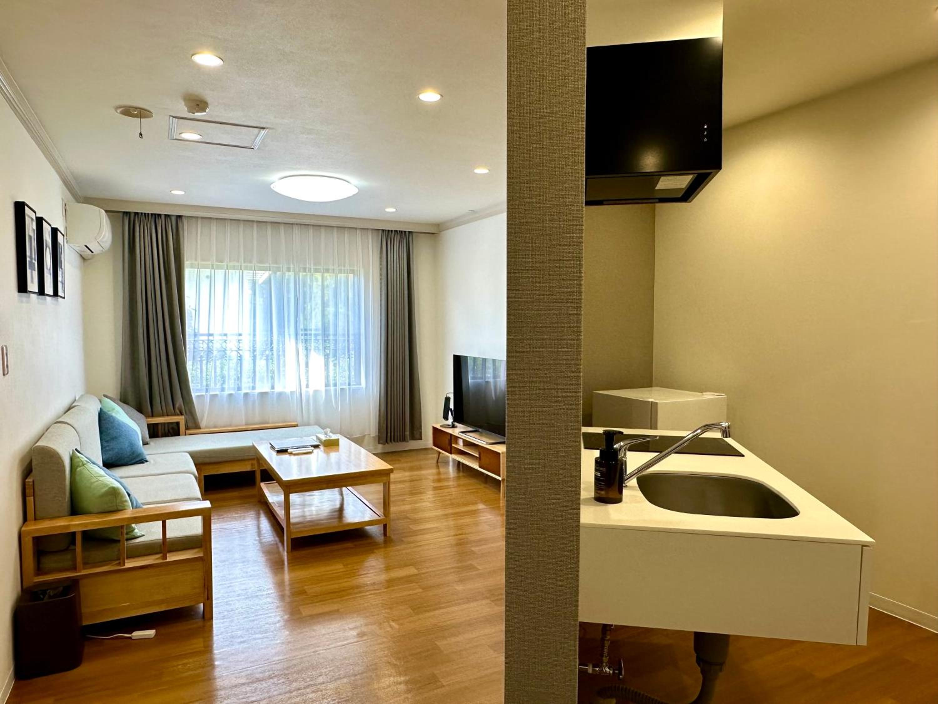 Deluxe Family Room photo 3